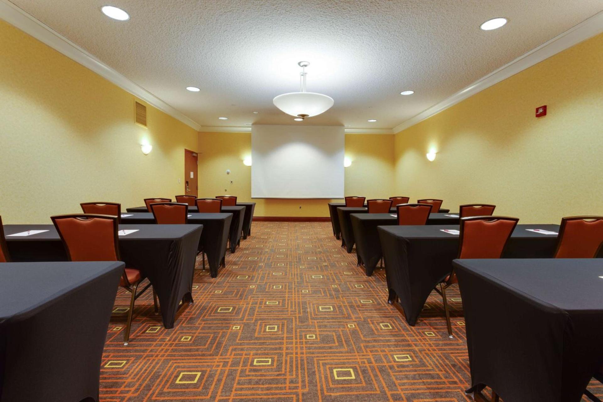Drury Inn & Suites St. Louis Forest Park photo 30