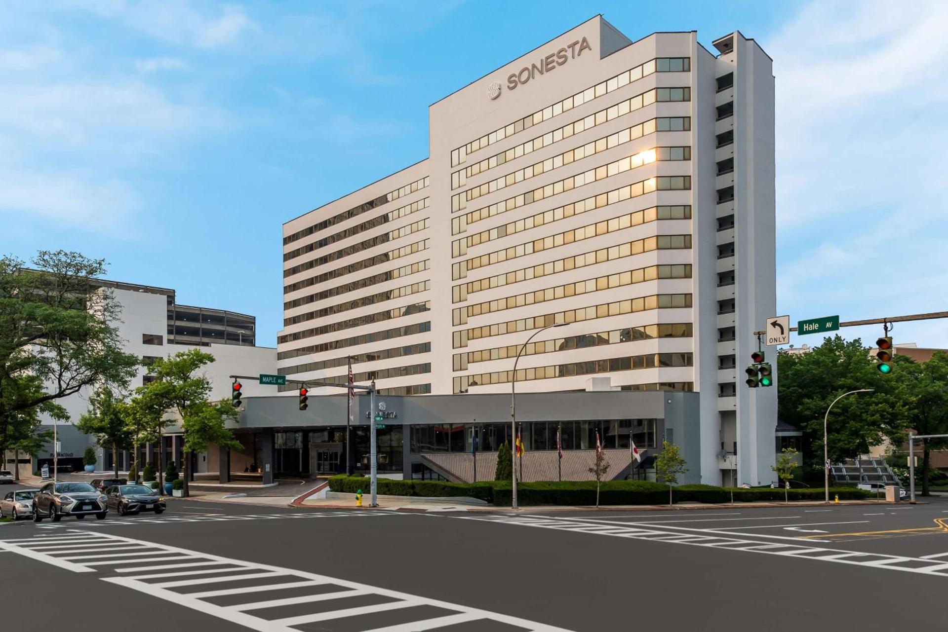 Sonesta White Plains Downtown photo 2