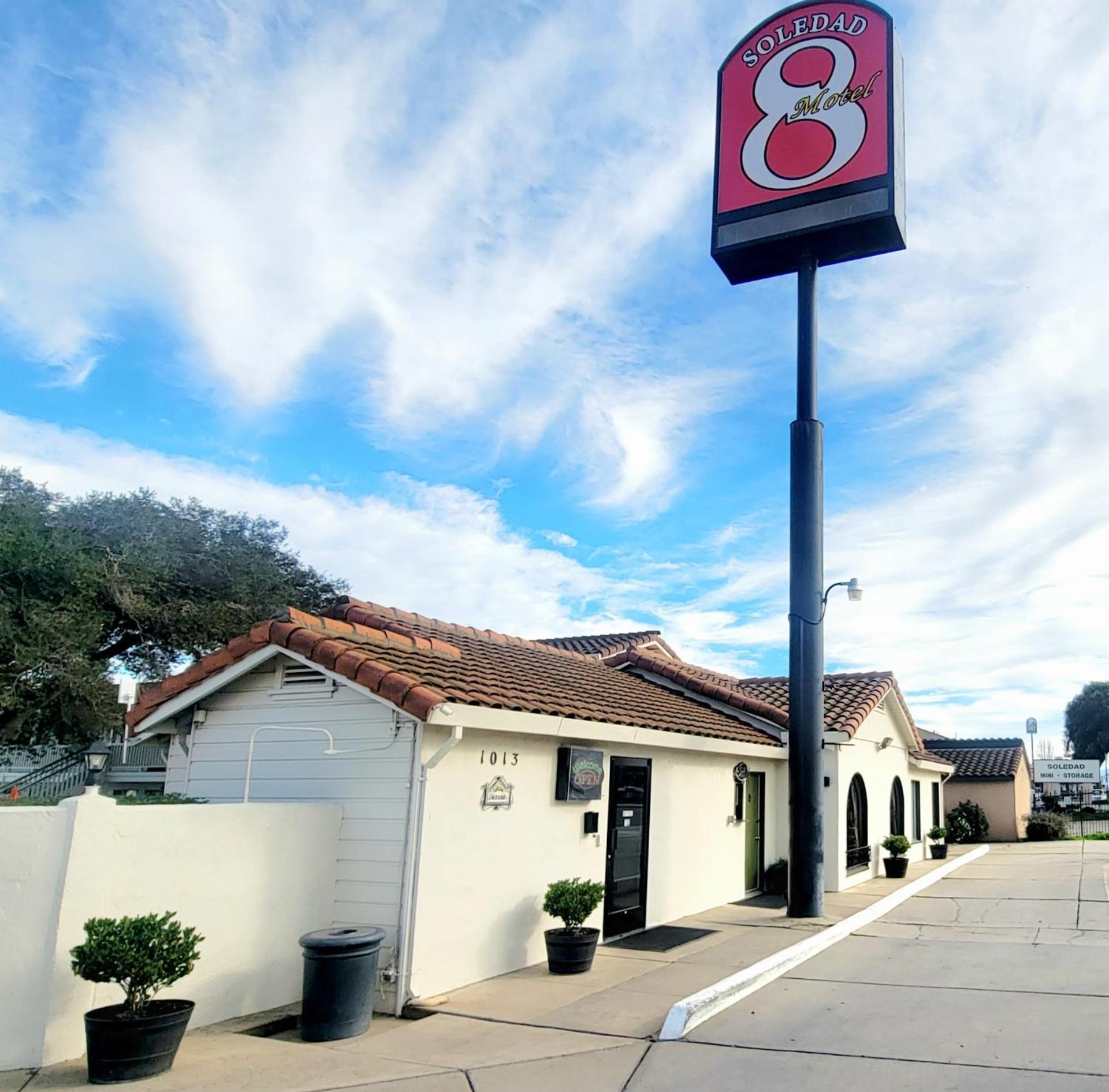Soledad Motel 8 photo 1