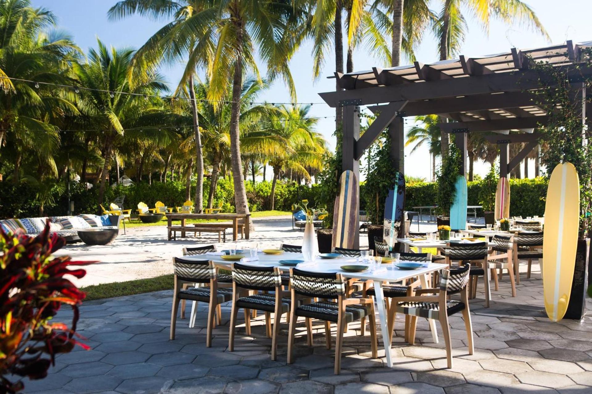 Kimpton Surfcomber Hotel by IHG photo 66