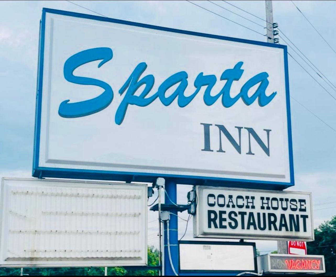 Sparta inn photo 17