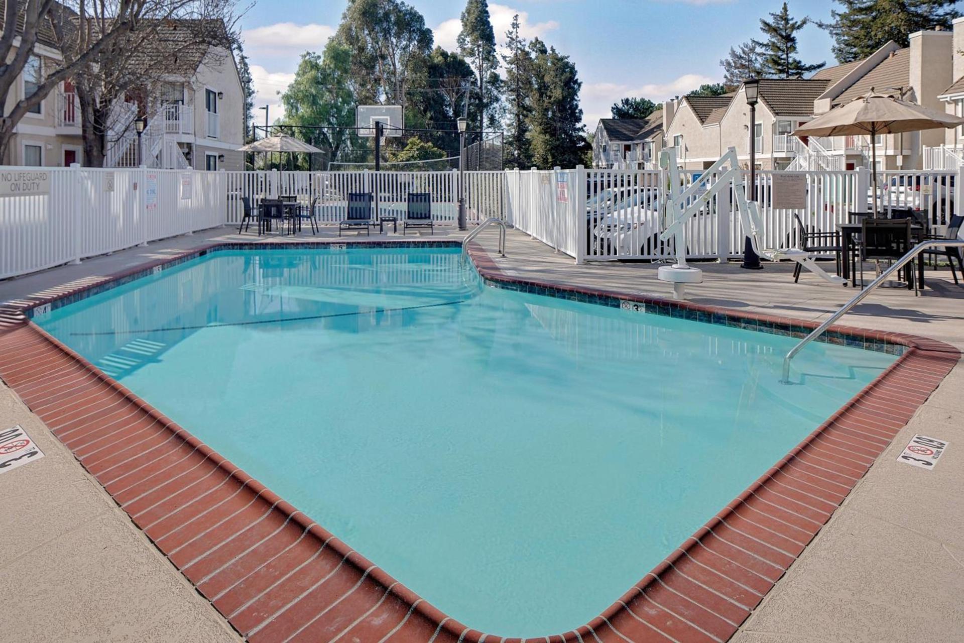 Residence Inn by Marriott Fremont Silicon Valley photo 24