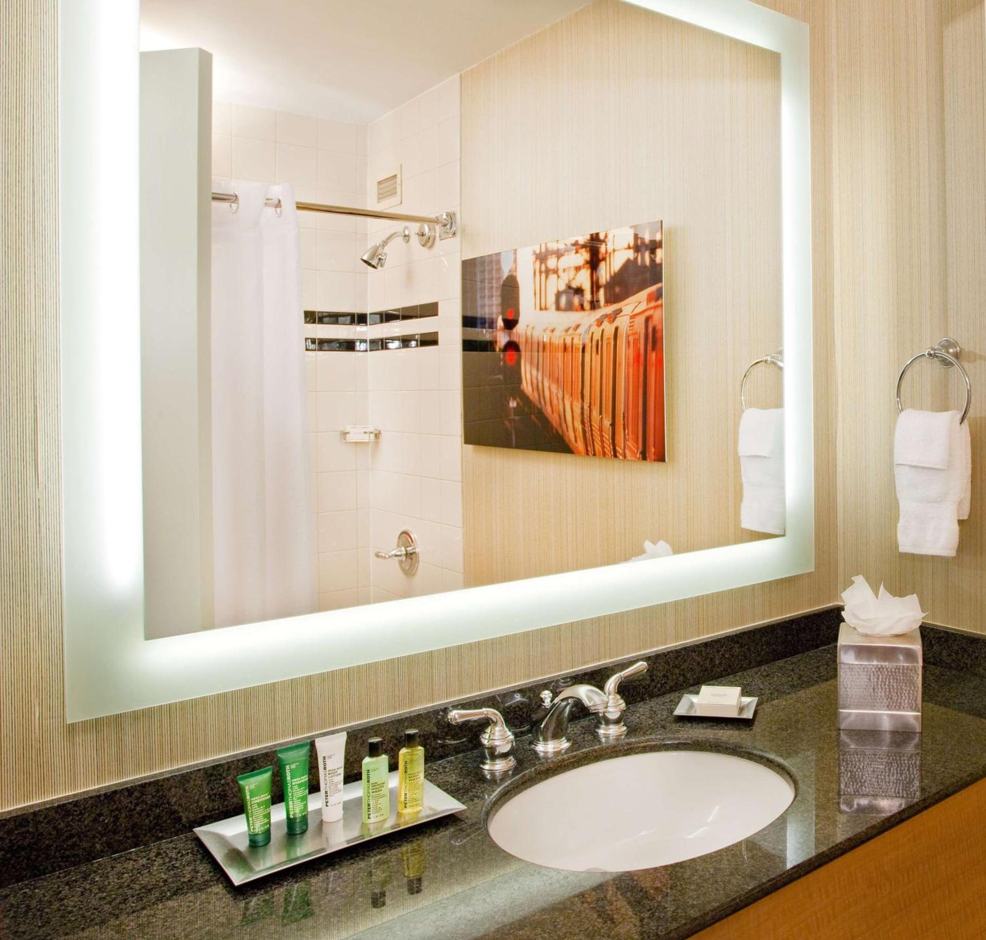 Hilton Newark Airport photo 18