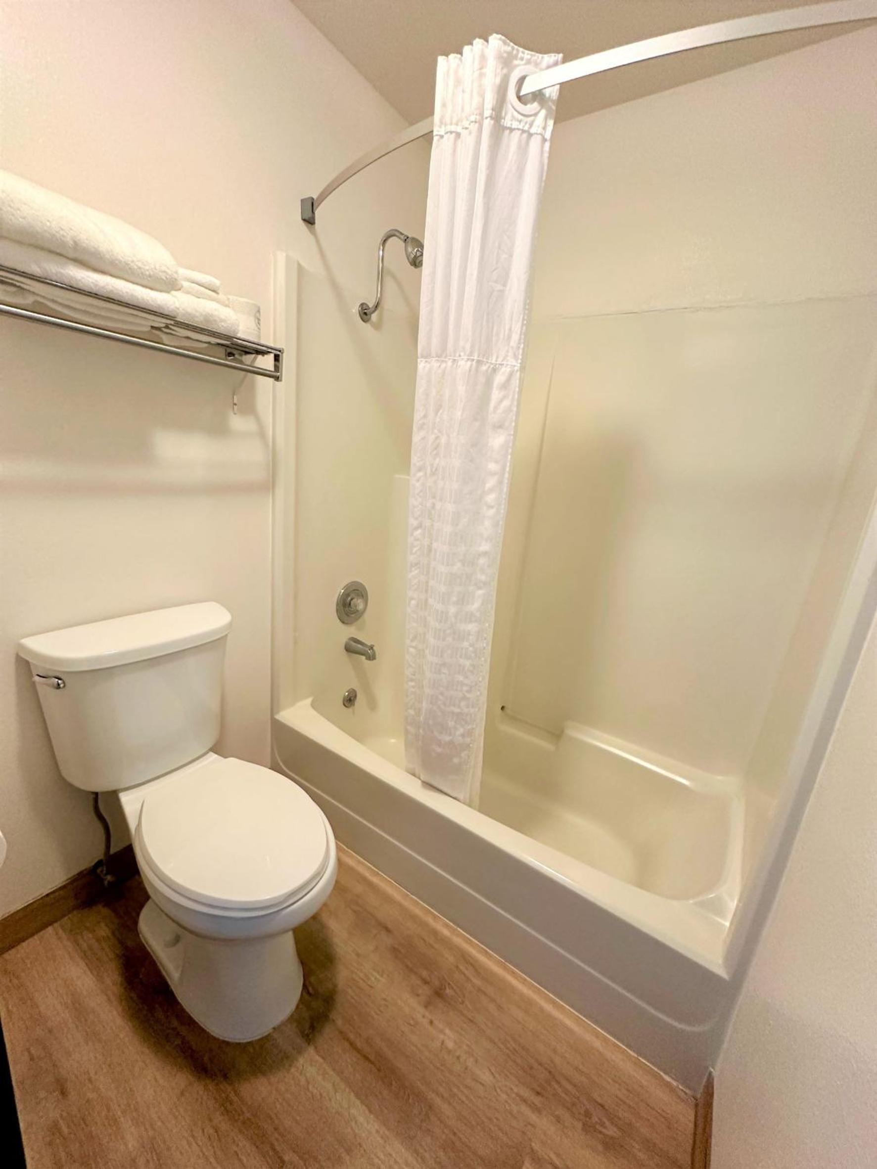 FairBridge Inn & Suites Moscow - Pullman photo 58