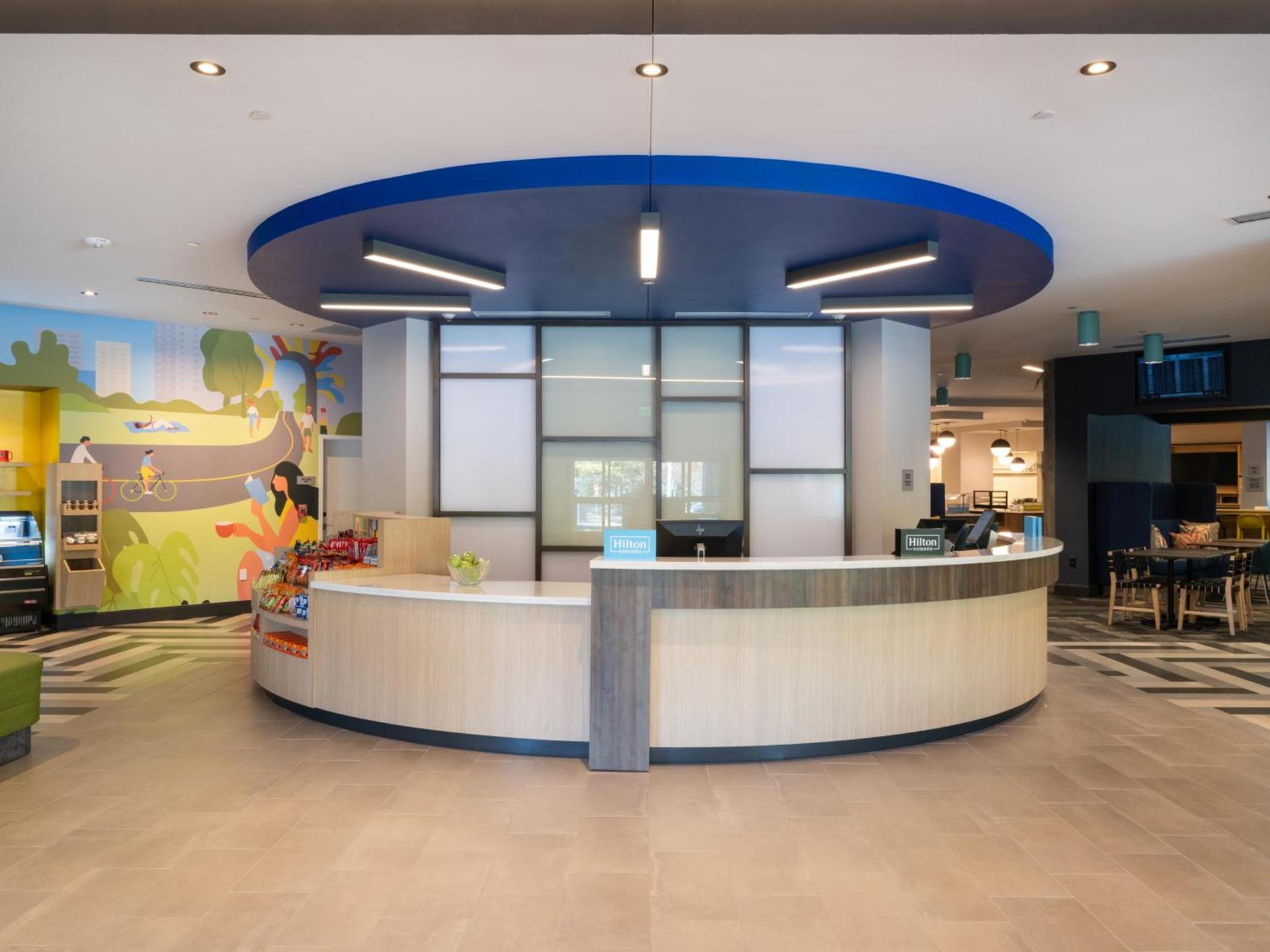 Tru By Hilton Atlanta Airport College Park photo 5