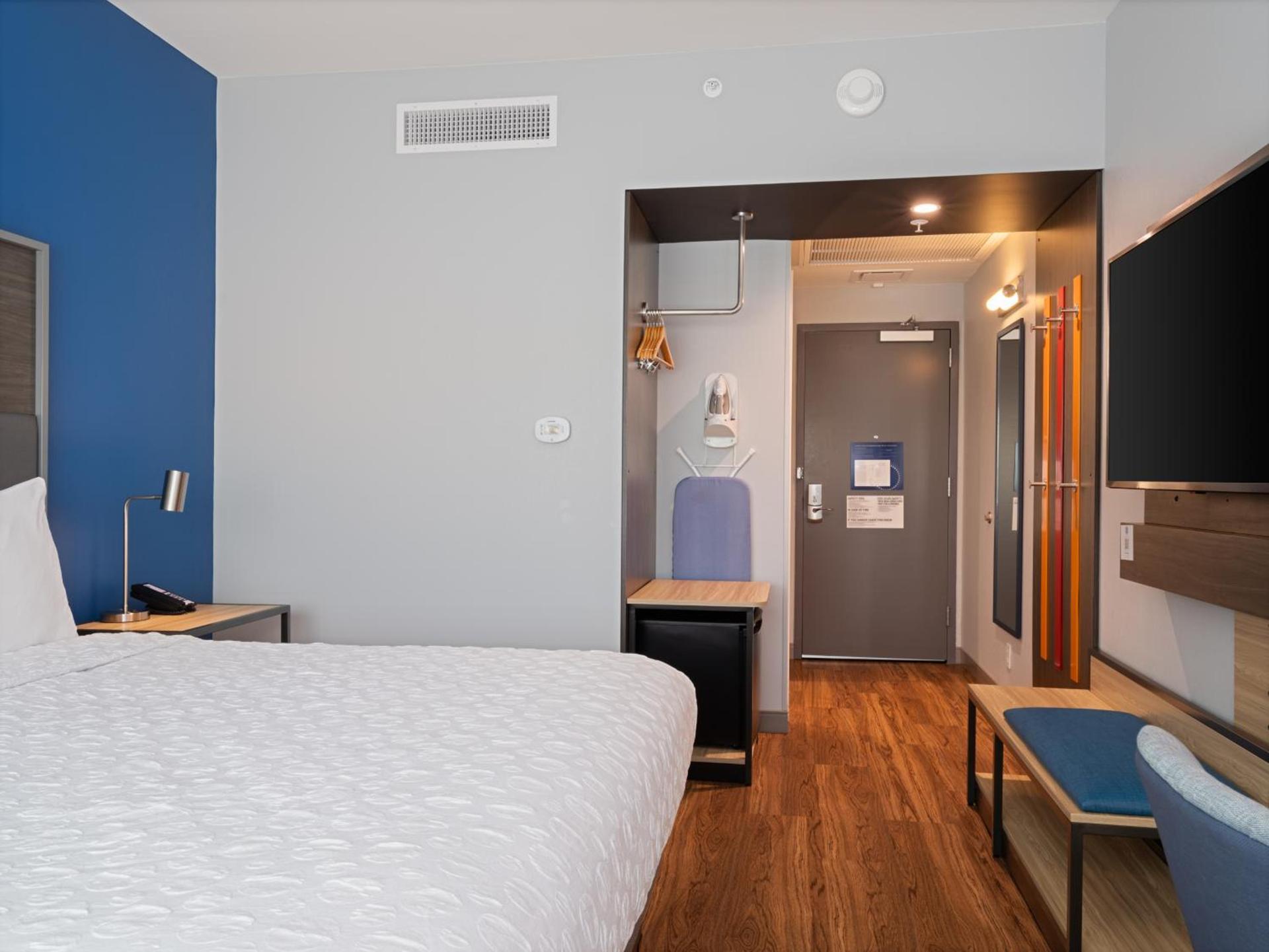 Tru By Hilton Atlanta Airport College Park photo 14