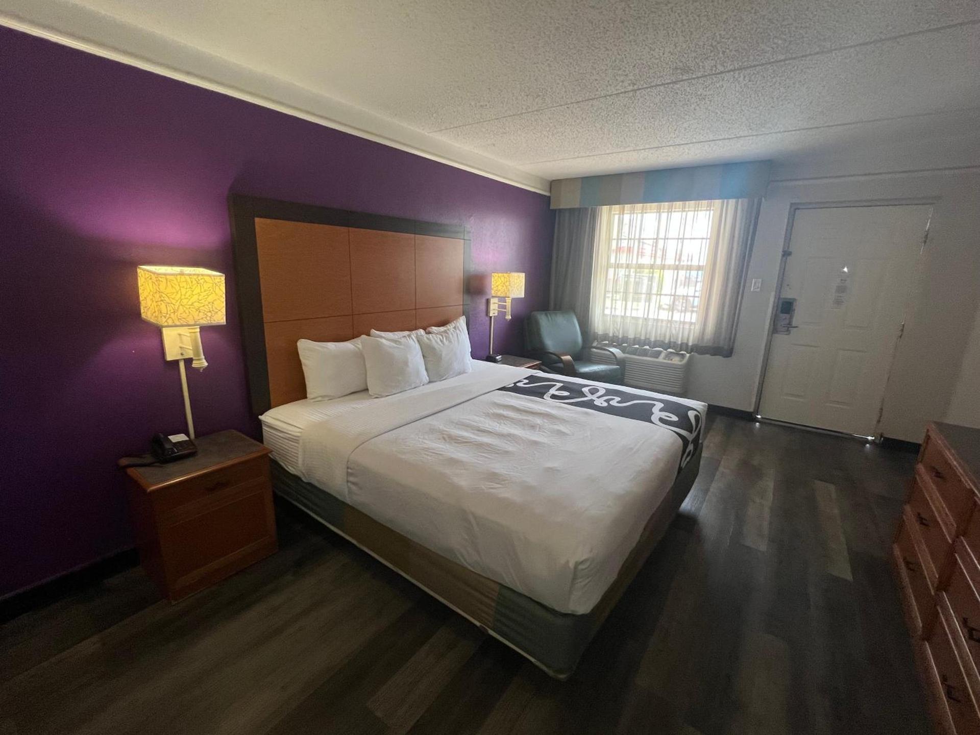 La Quinta Inn by Wyndham Amarillo Mid-City photo 80