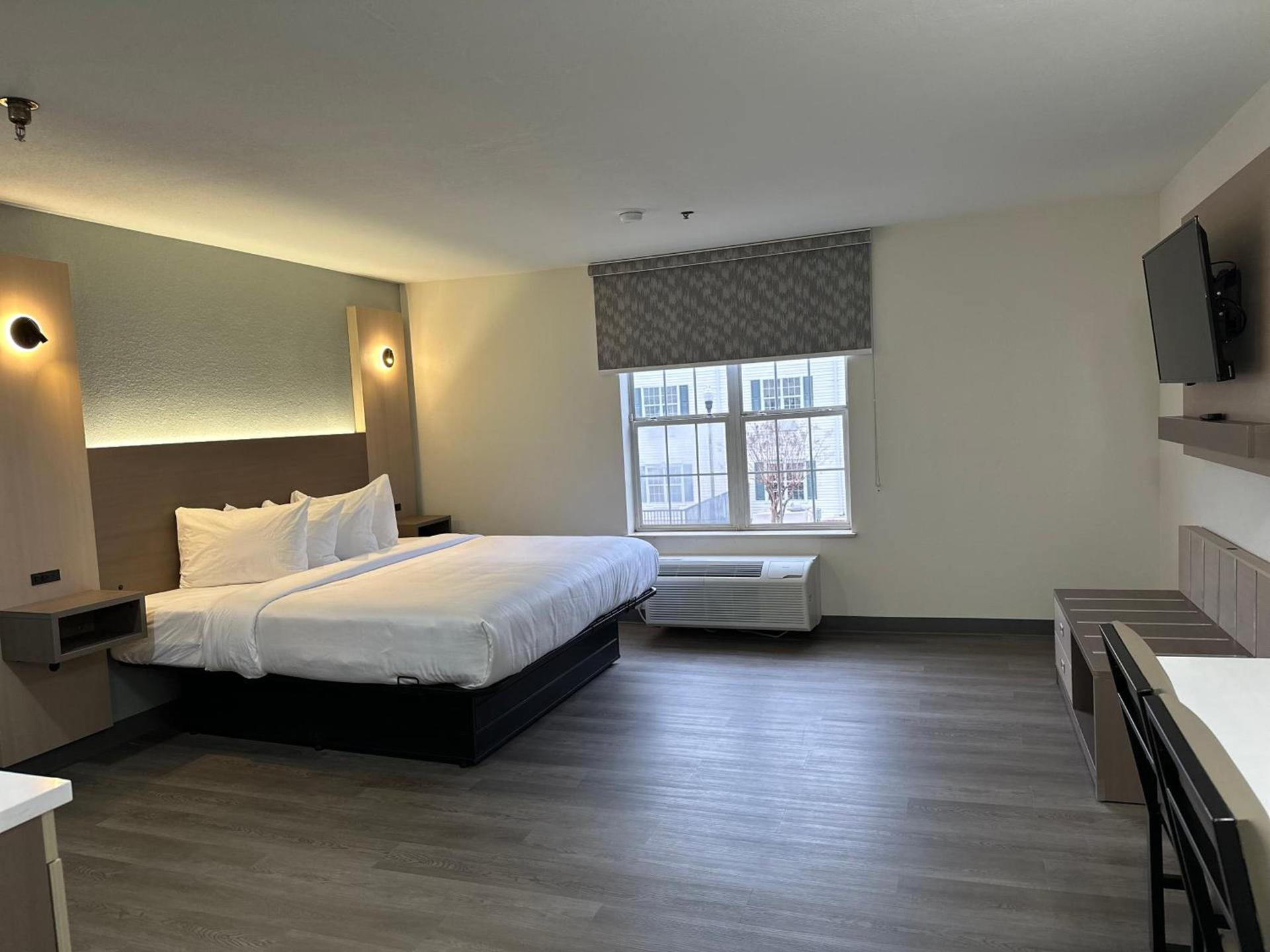 MainStay Suites Columbia Harbison photo 23