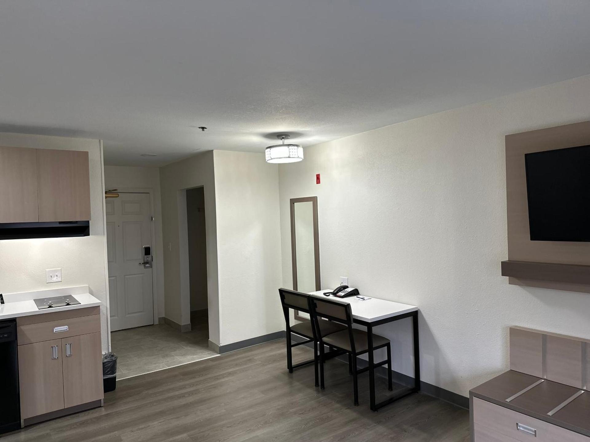 MainStay Suites Columbia Harbison photo 20