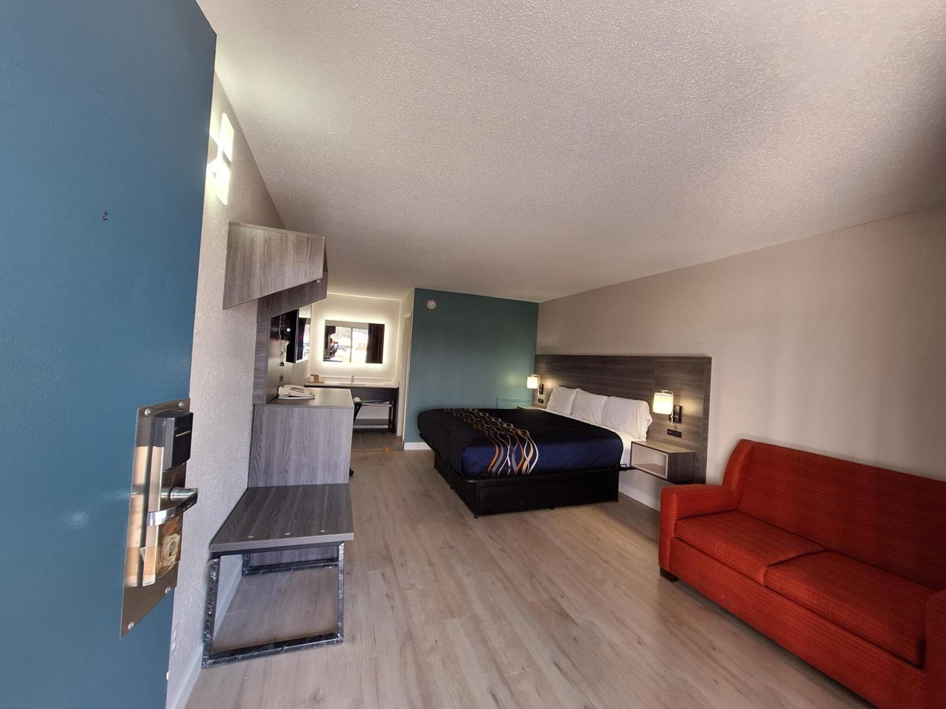 Budget Inn - Roxboro photo 15