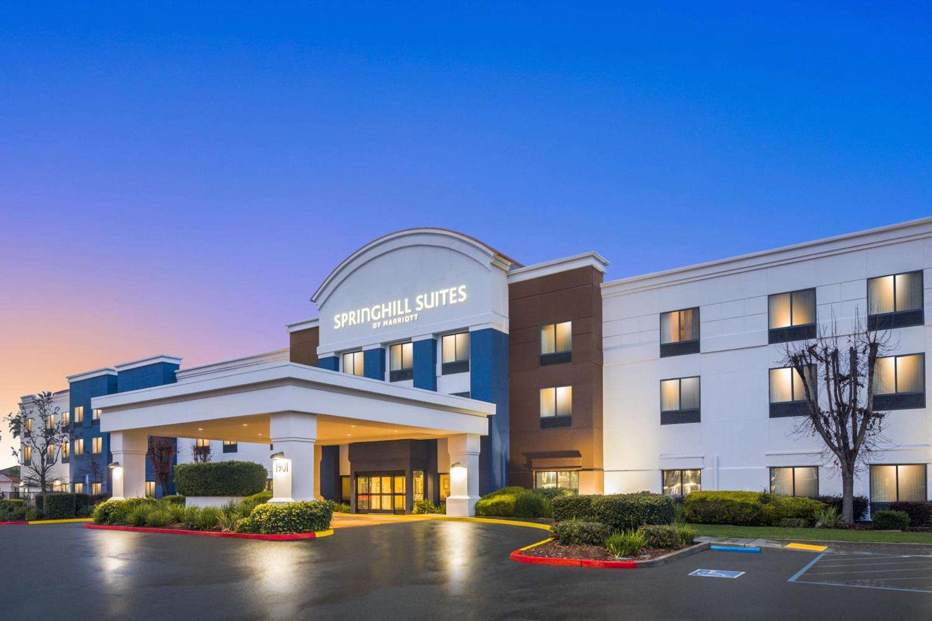 SpringHill Suites by Marriott Modesto photo 2
