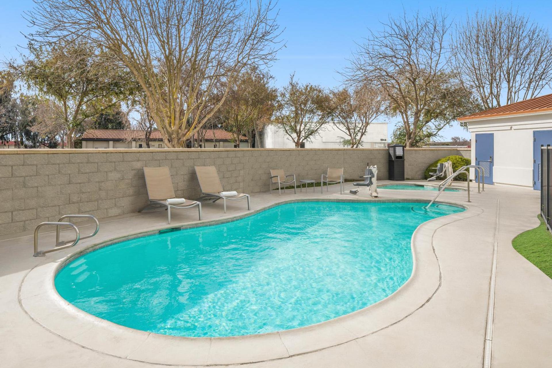 SpringHill Suites by Marriott Modesto photo 9
