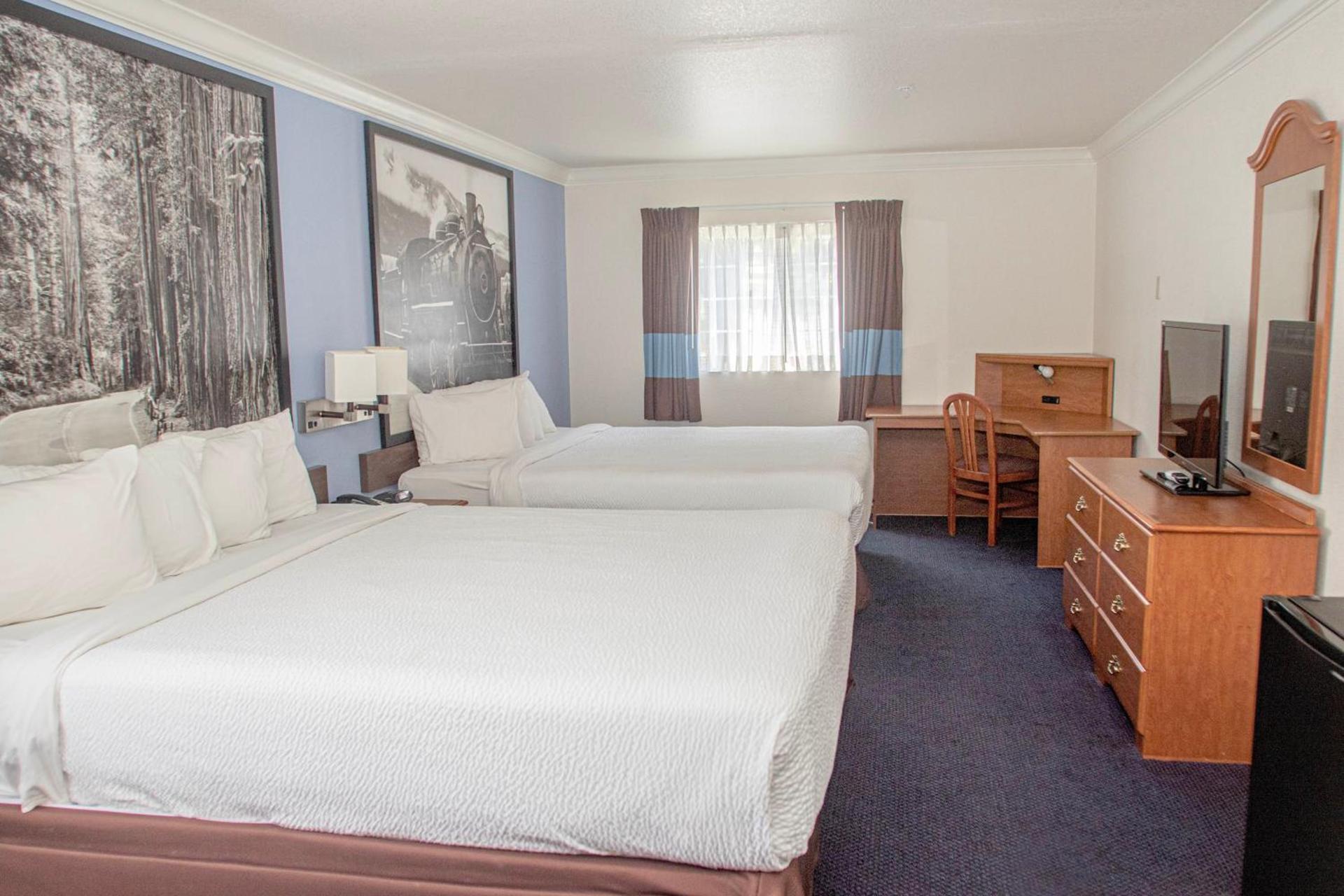 Creekside Inn & Suites photo 37
