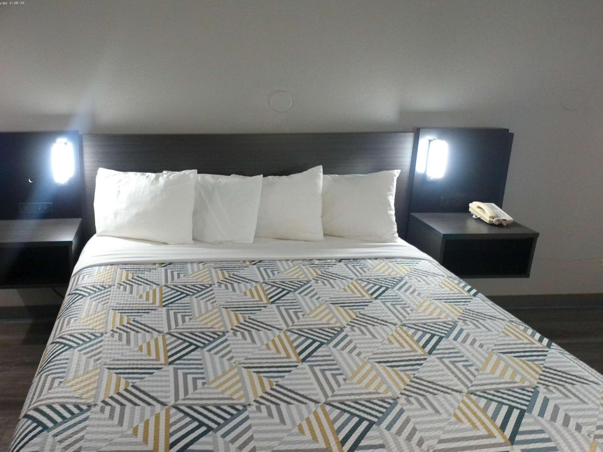 Motel 6-Winslow, AZ photo 10