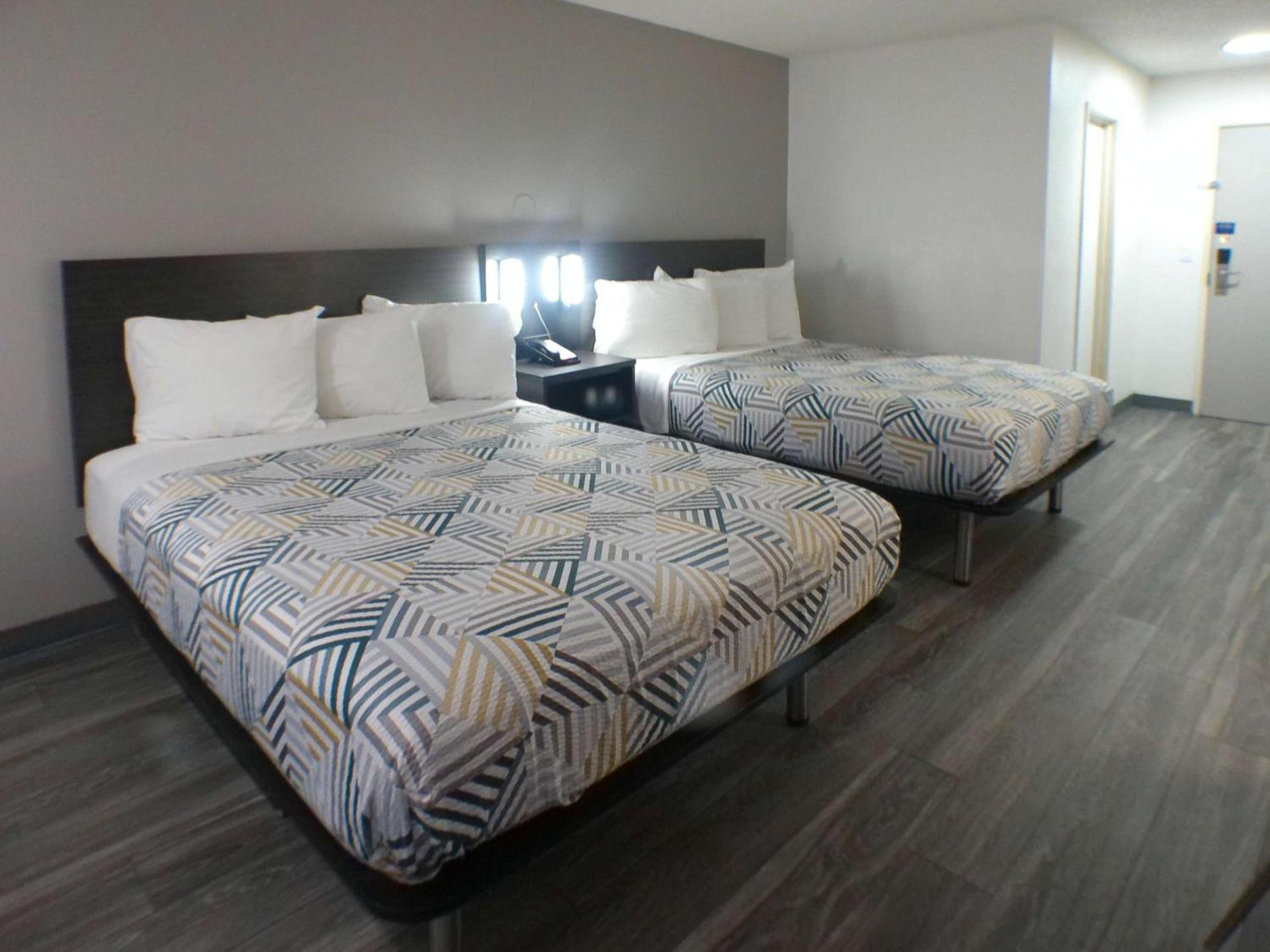Motel 6-Winslow, AZ photo 15
