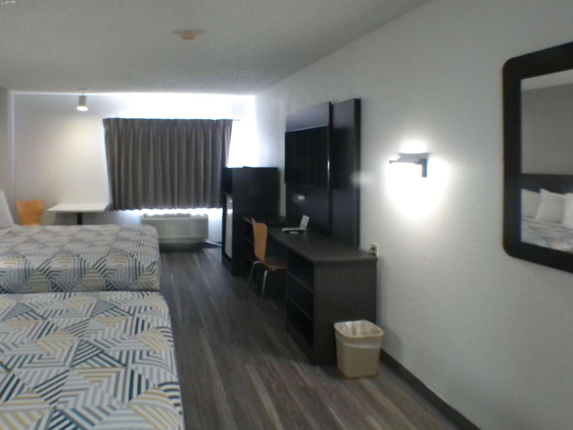Motel 6-Winslow, AZ photo 16