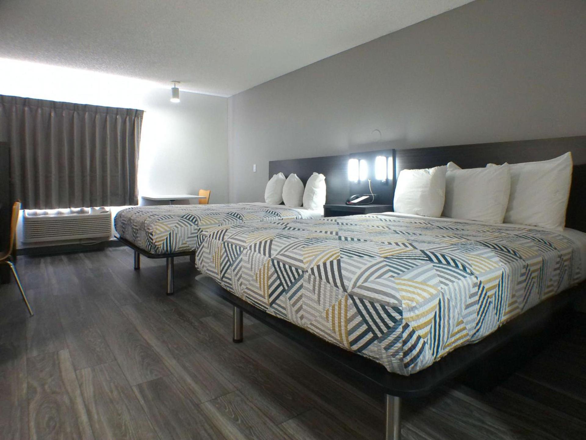 Motel 6-Winslow, AZ photo 18