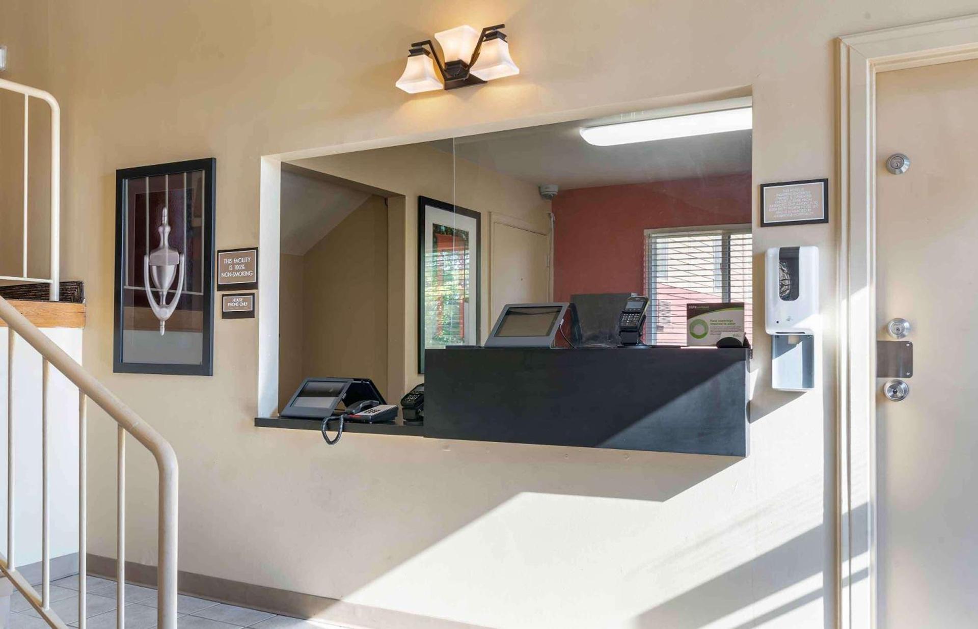 Extended Stay America Suites - Lexington - Tates Creek photo 11
