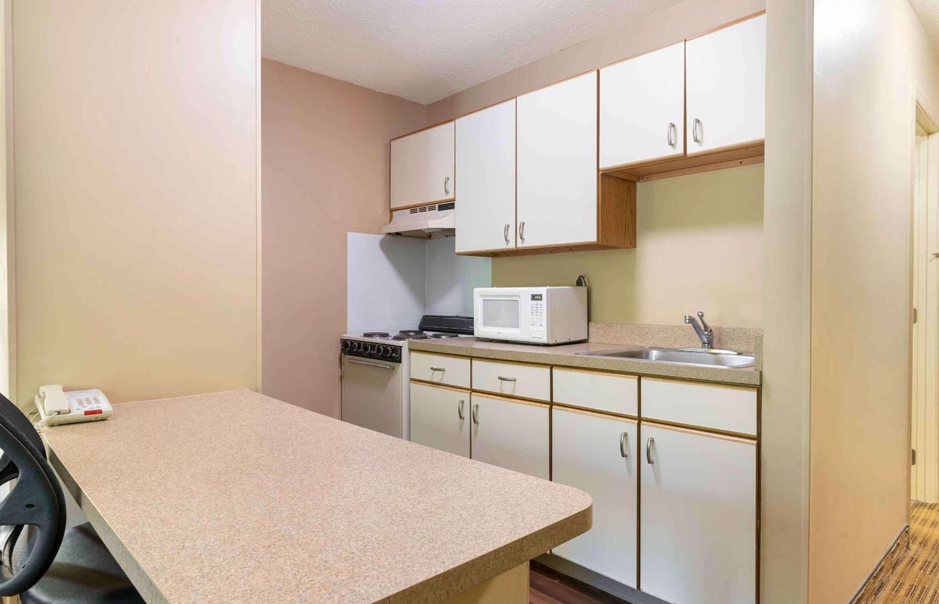 Extended Stay America Suites - Lexington - Tates Creek photo 25