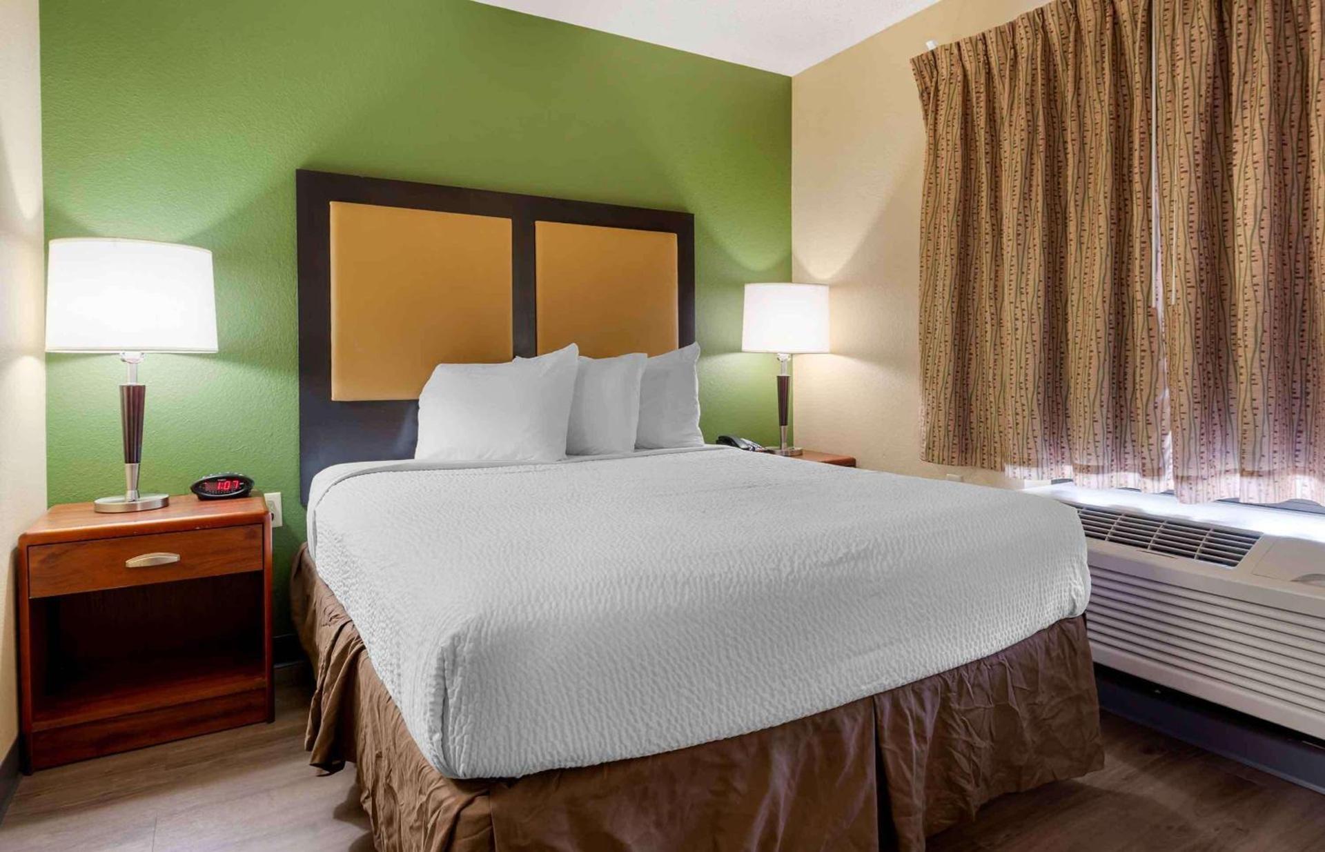Studio 6 Extended Stay South Bend Mishawaka South IN photo 15