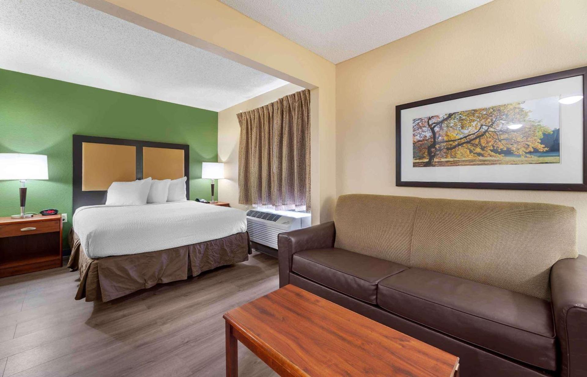 Studio 6 Extended Stay South Bend Mishawaka South IN photo 16