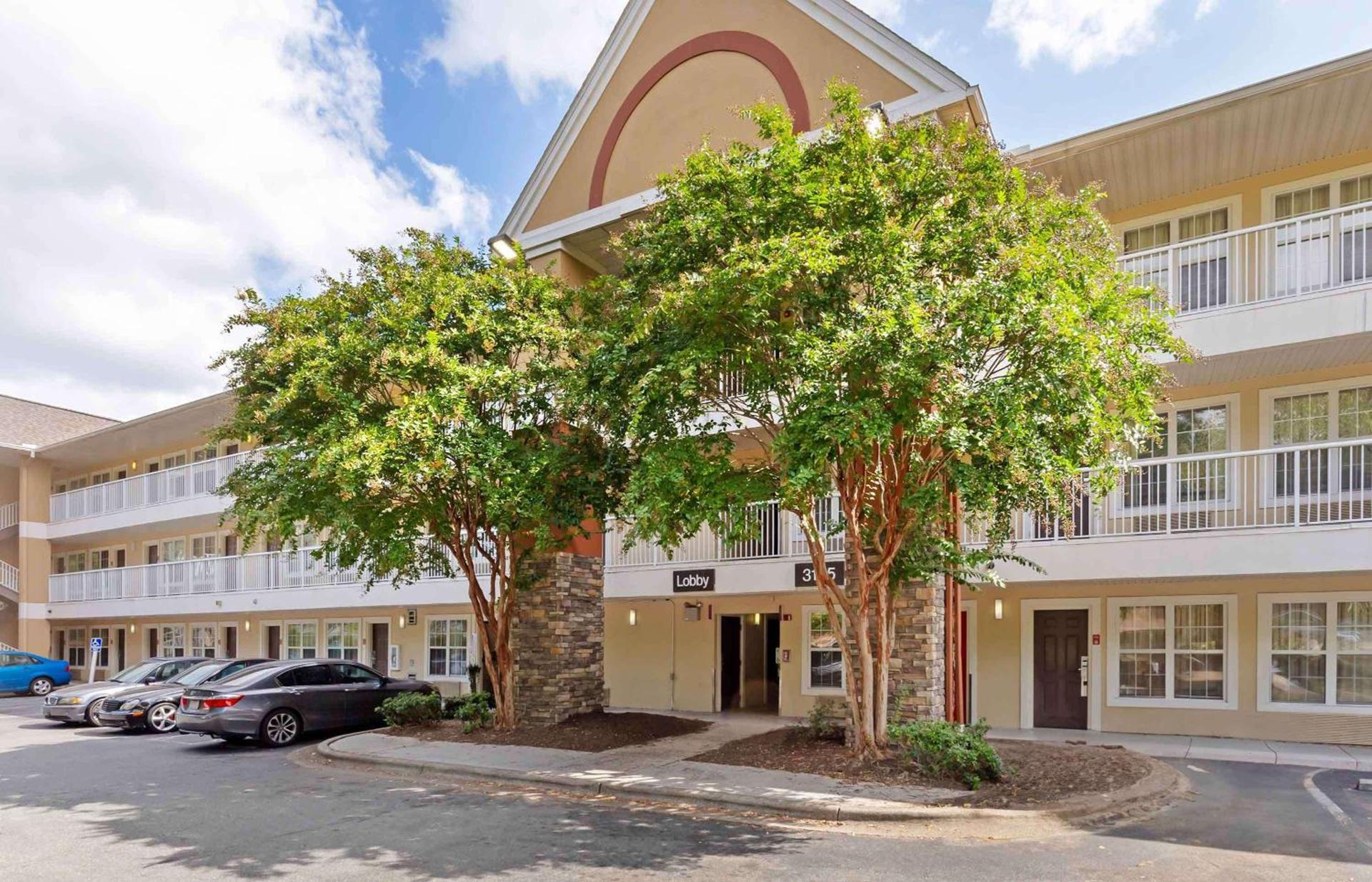 Extended Stay America Select Suites - Durham - University photo 2
