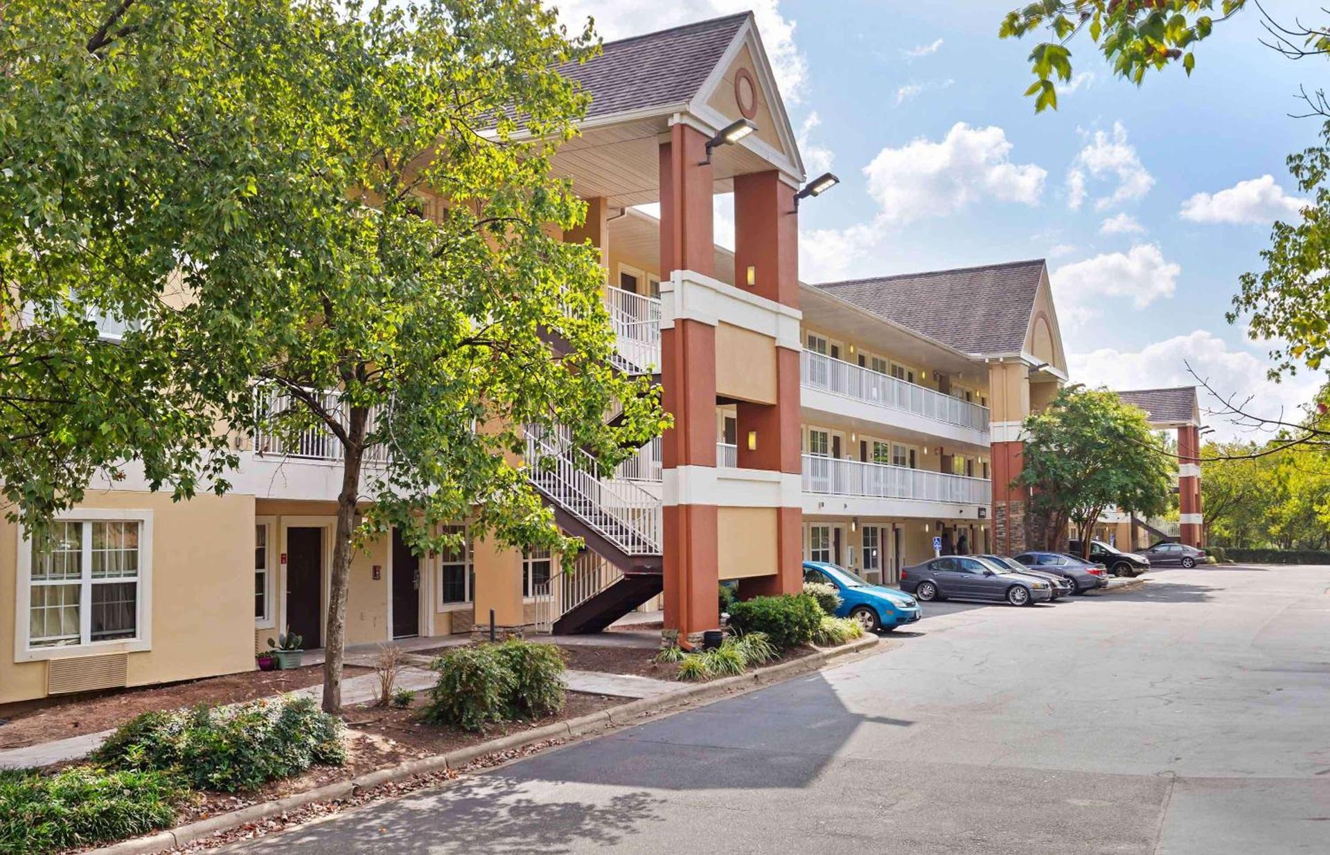 Extended Stay America Select Suites - Durham - University photo 4
