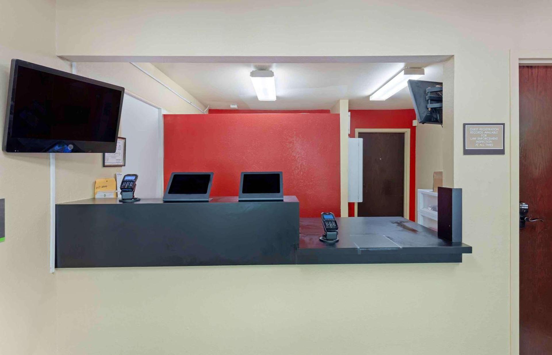 Extended Stay America Select Suites - Durham - University photo 6