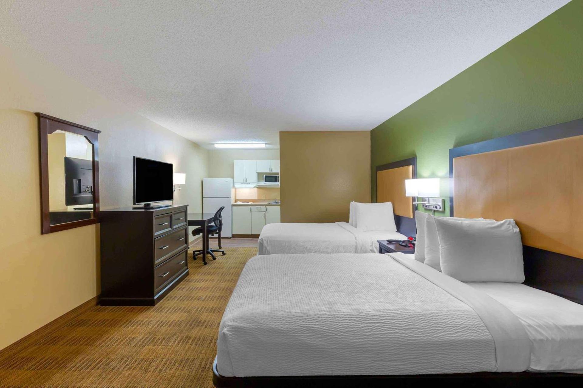 Extended Stay America Select Suites - Durham - University photo 14