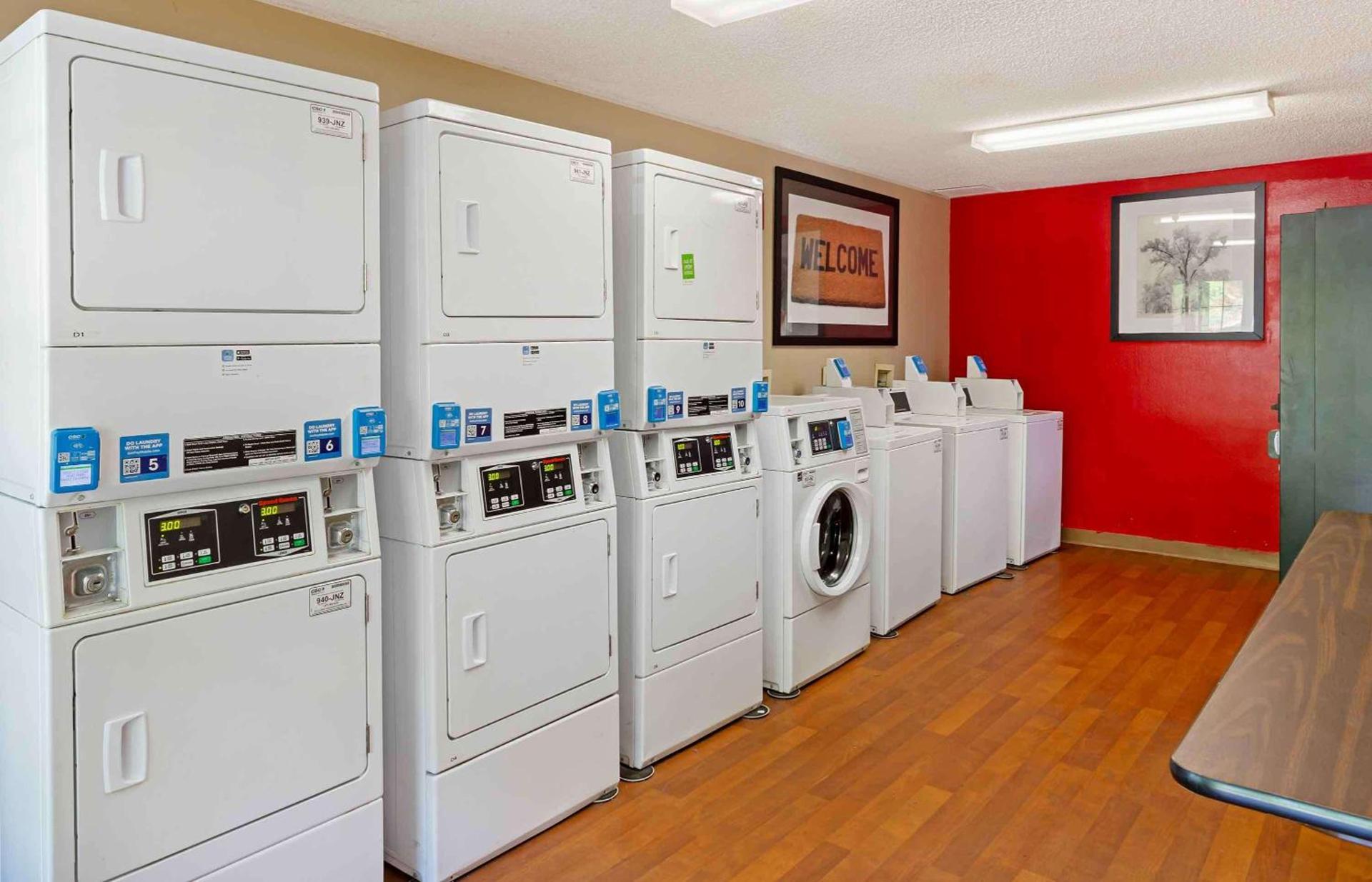 Extended Stay America Select Suites - Durham - University photo 25