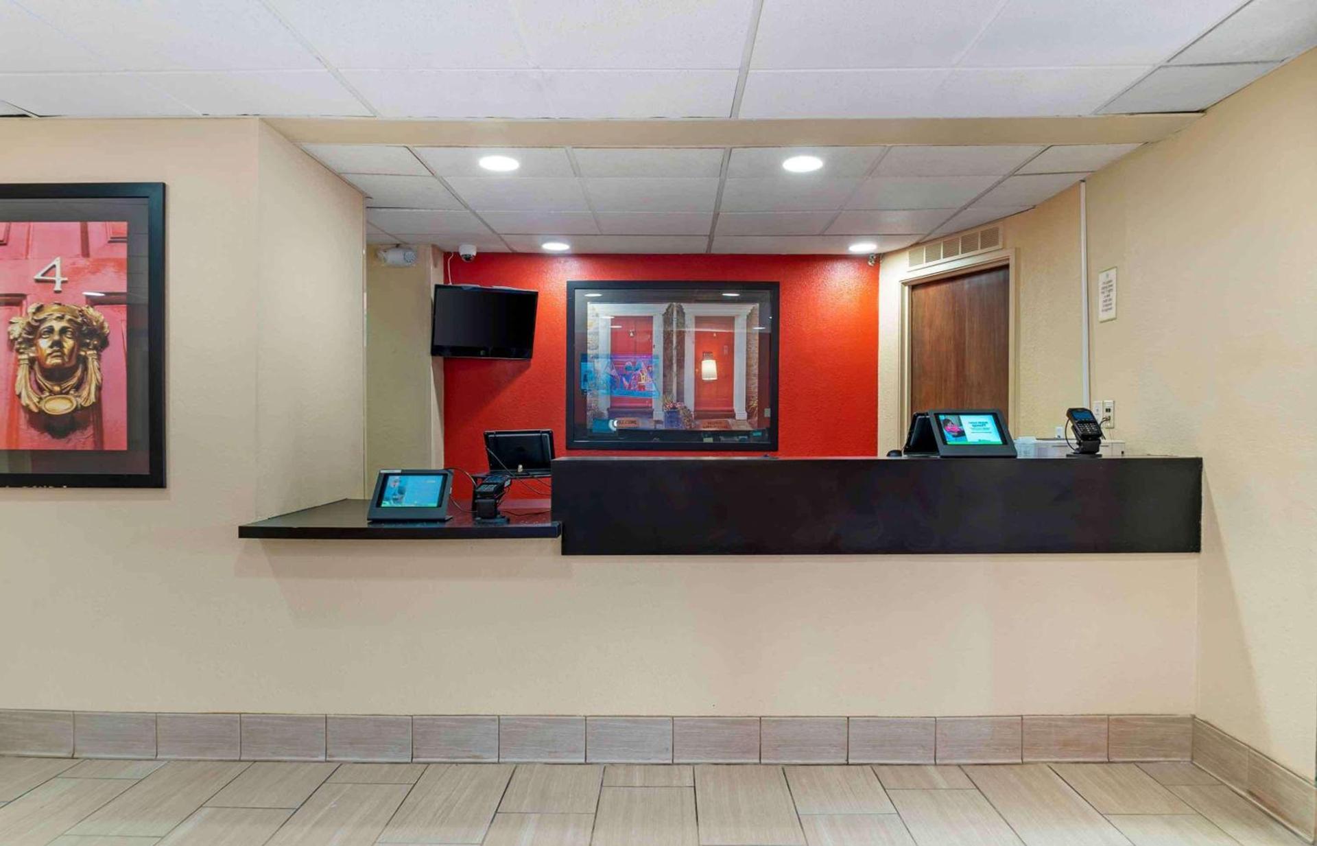Extended Stay America Select Suites - Detroit - Novi - Haggerty Road photo 3