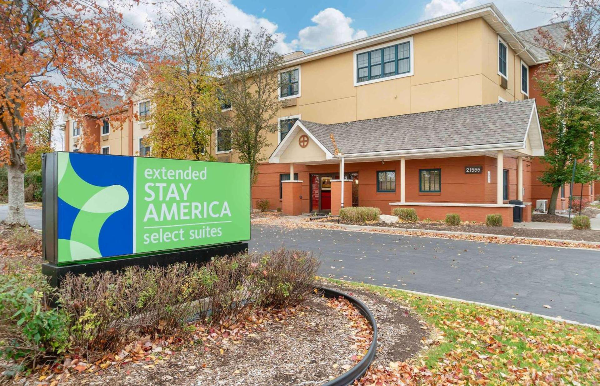 Extended Stay America Select Suites - Detroit - Novi - Haggerty Road photo 2