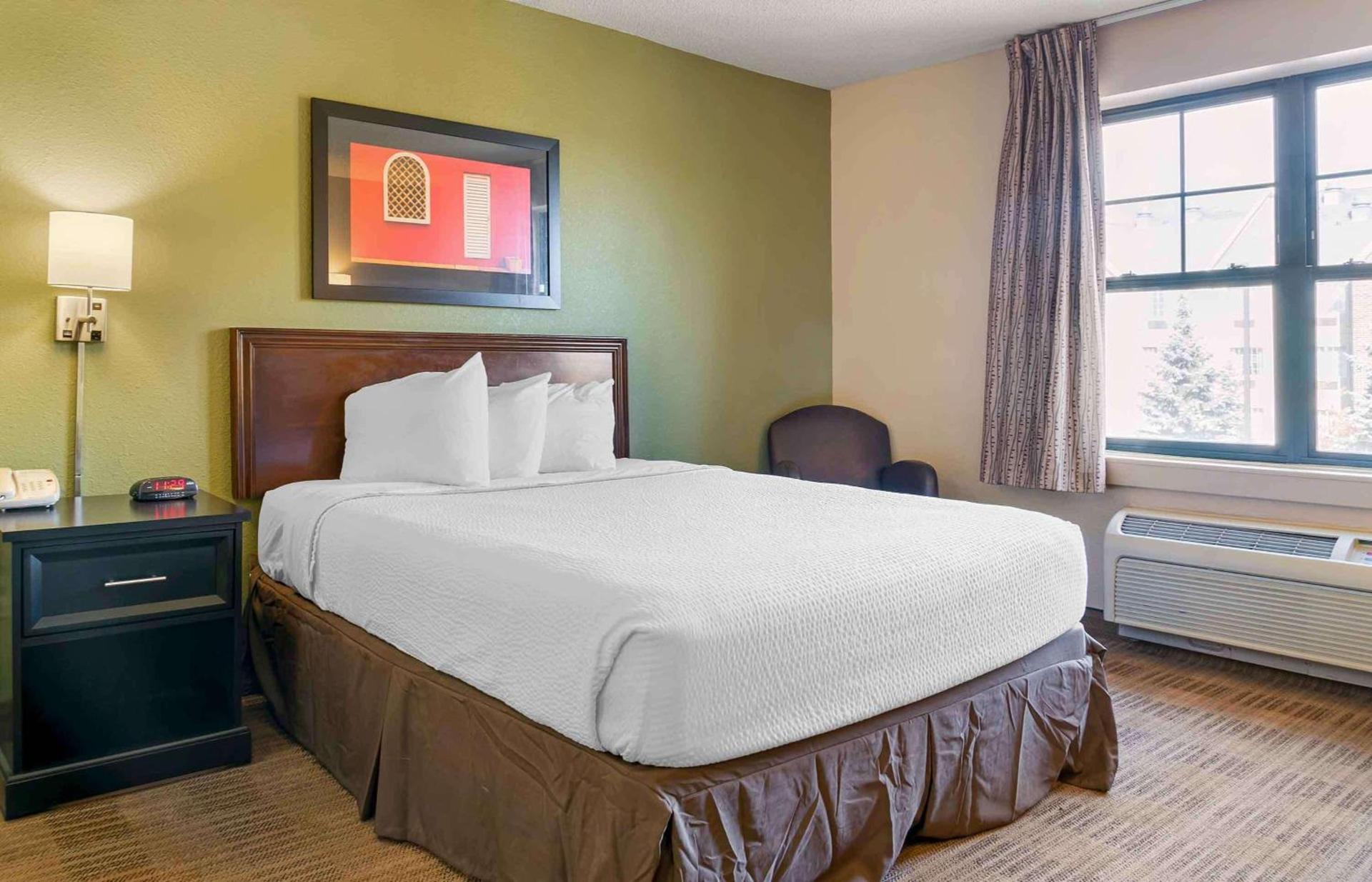 Extended Stay America Select Suites - Detroit - Novi - Haggerty Road photo 10