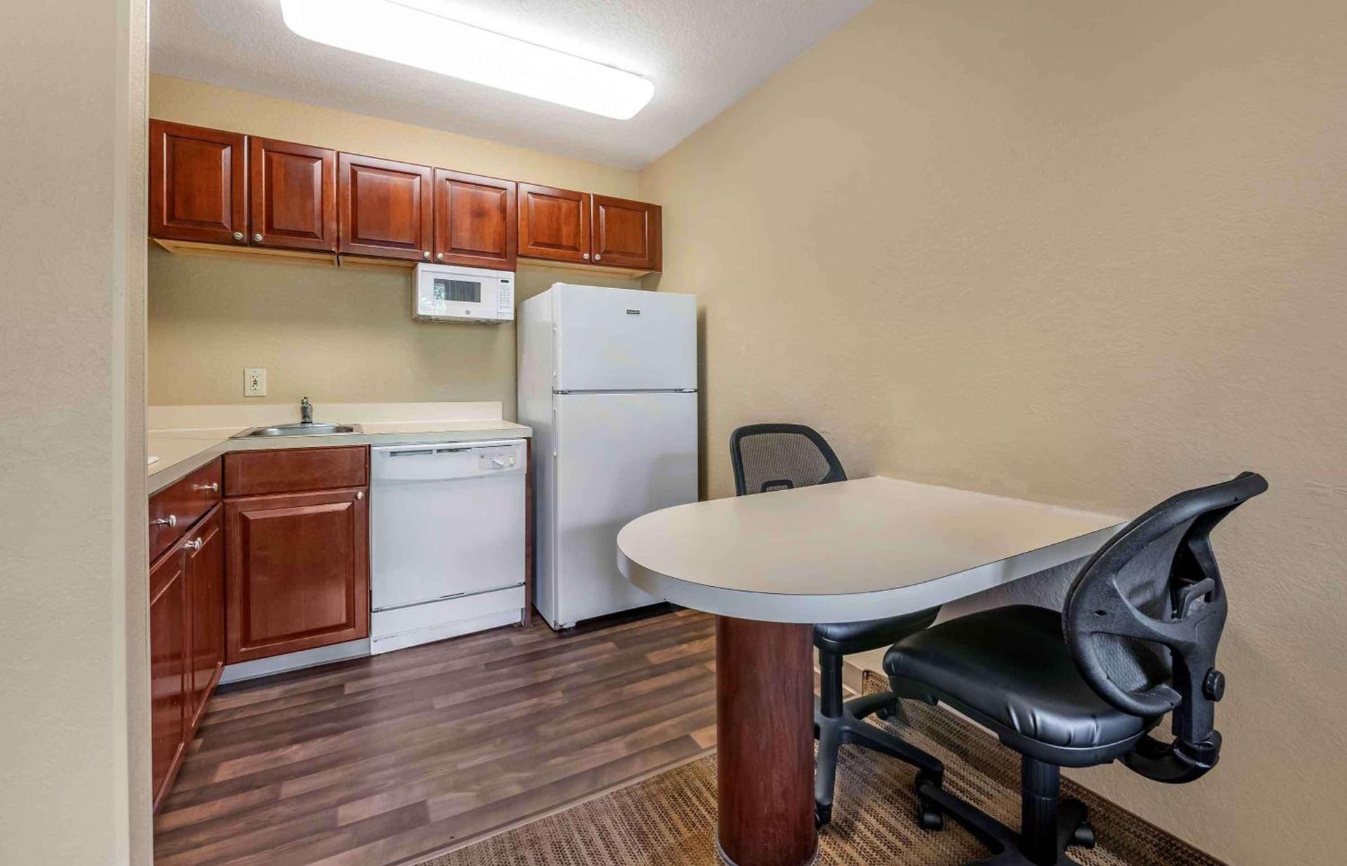 Extended Stay America Suites - Phoenix - Midtown photo 24