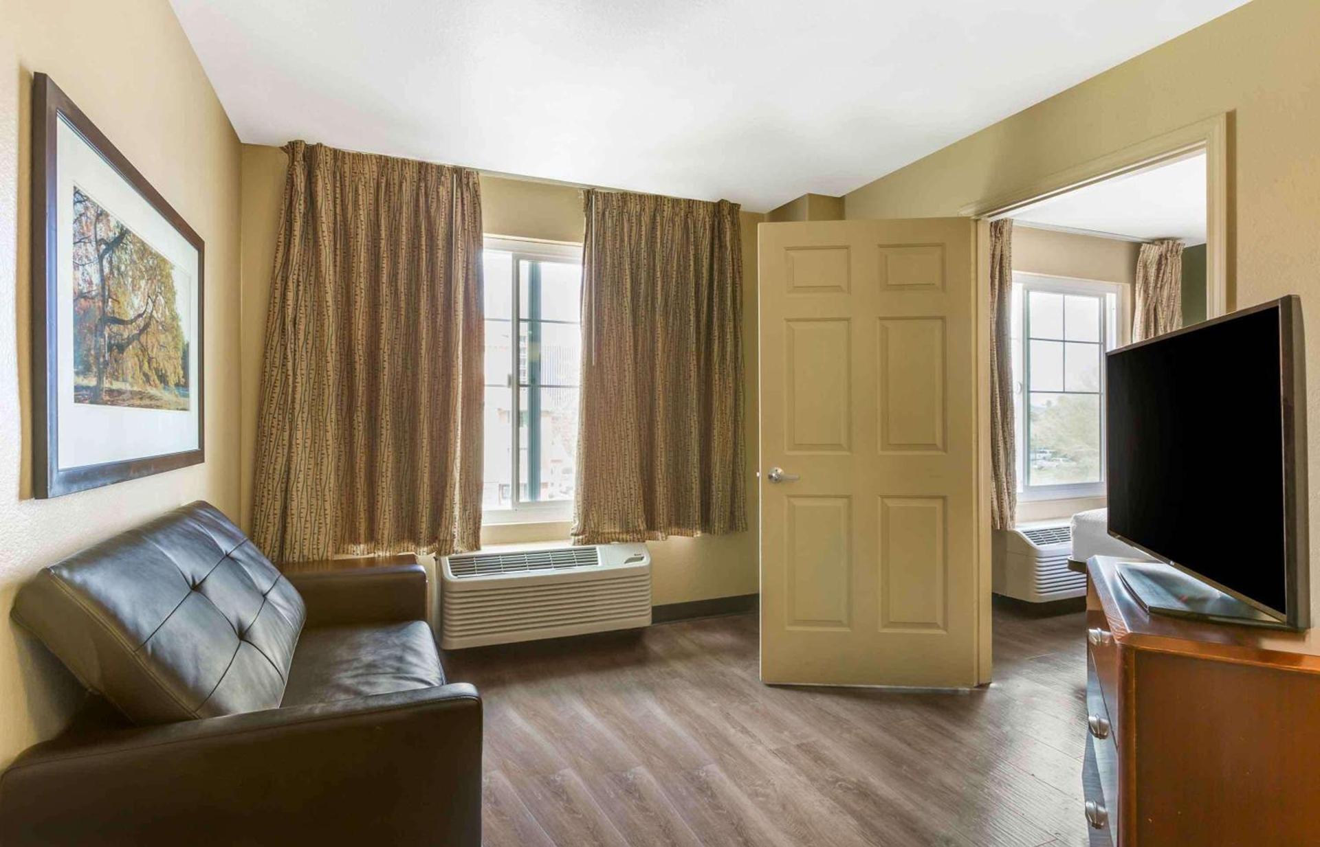 Extended Stay America Suites - Phoenix - Midtown photo 27