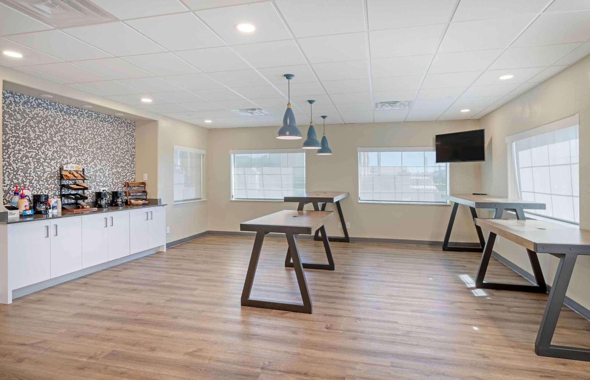 Extended Stay America Suites - Baytown photo 7