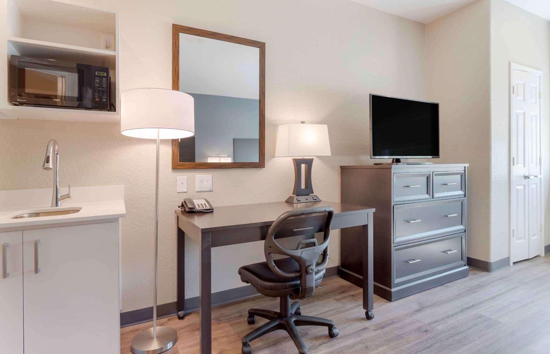 Extended Stay America Suites - Baytown photo 14