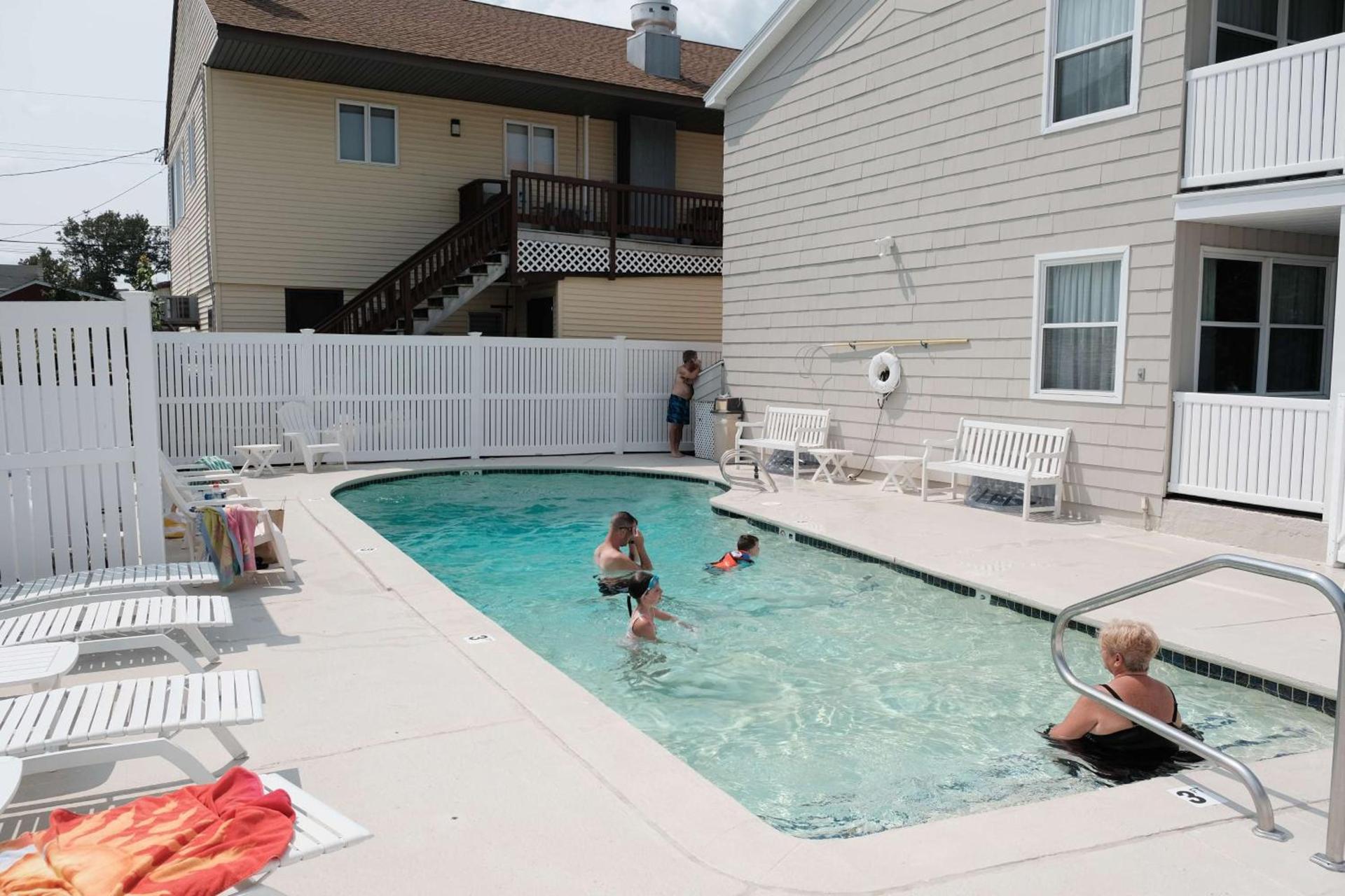 The Gull Oceanside Inn & Motel photo 32