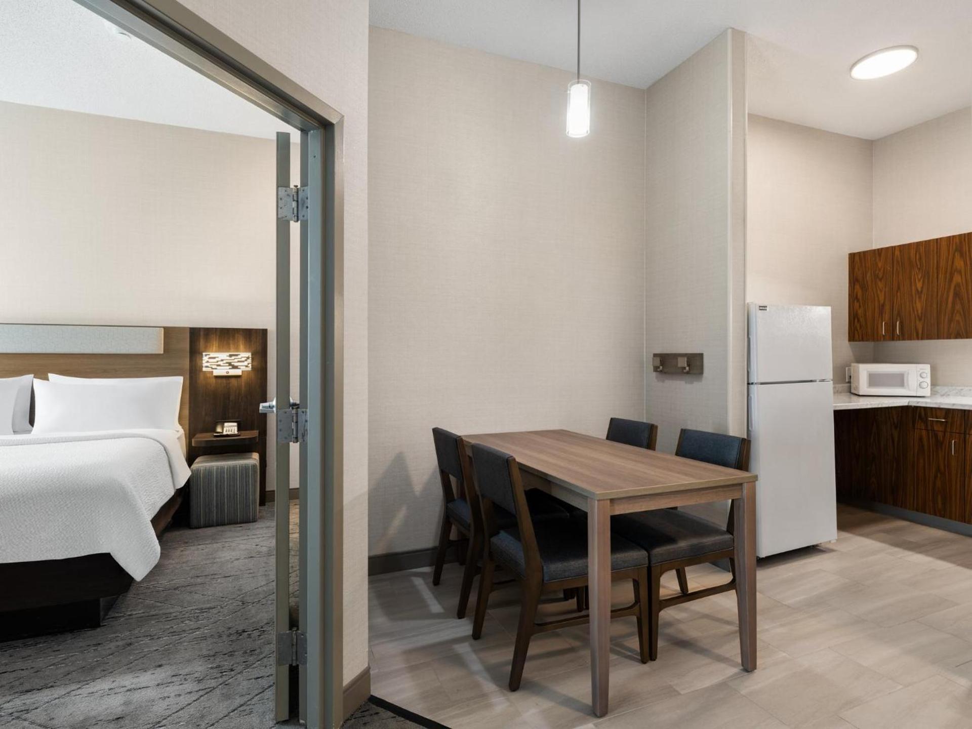 Holiday Inn Express Meadville (I-79 Exit 147a) by IHG photo 19