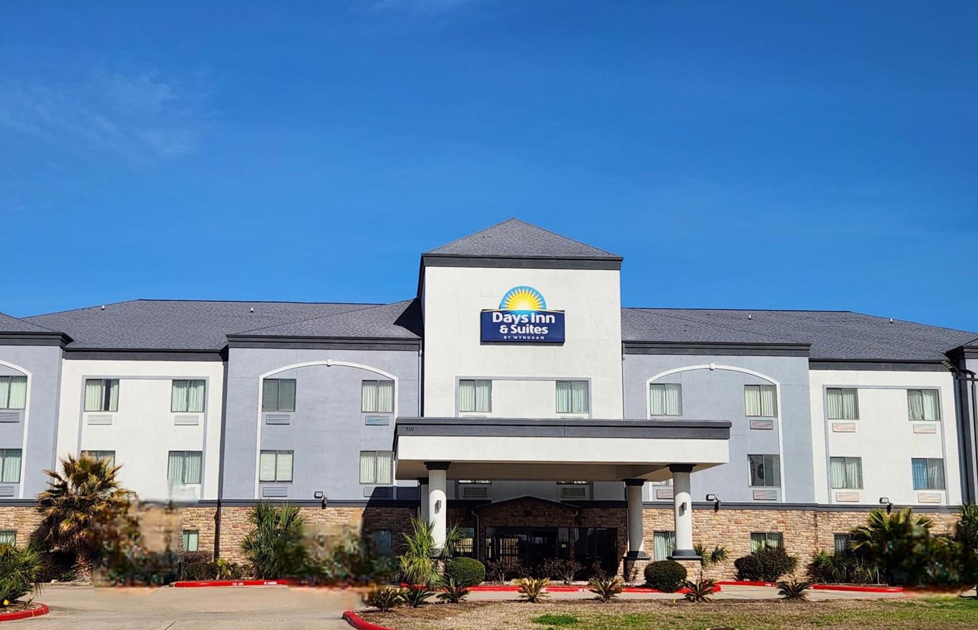 Days Inn & Suites by Wyndham Houston / West Energy Corridor photo 42