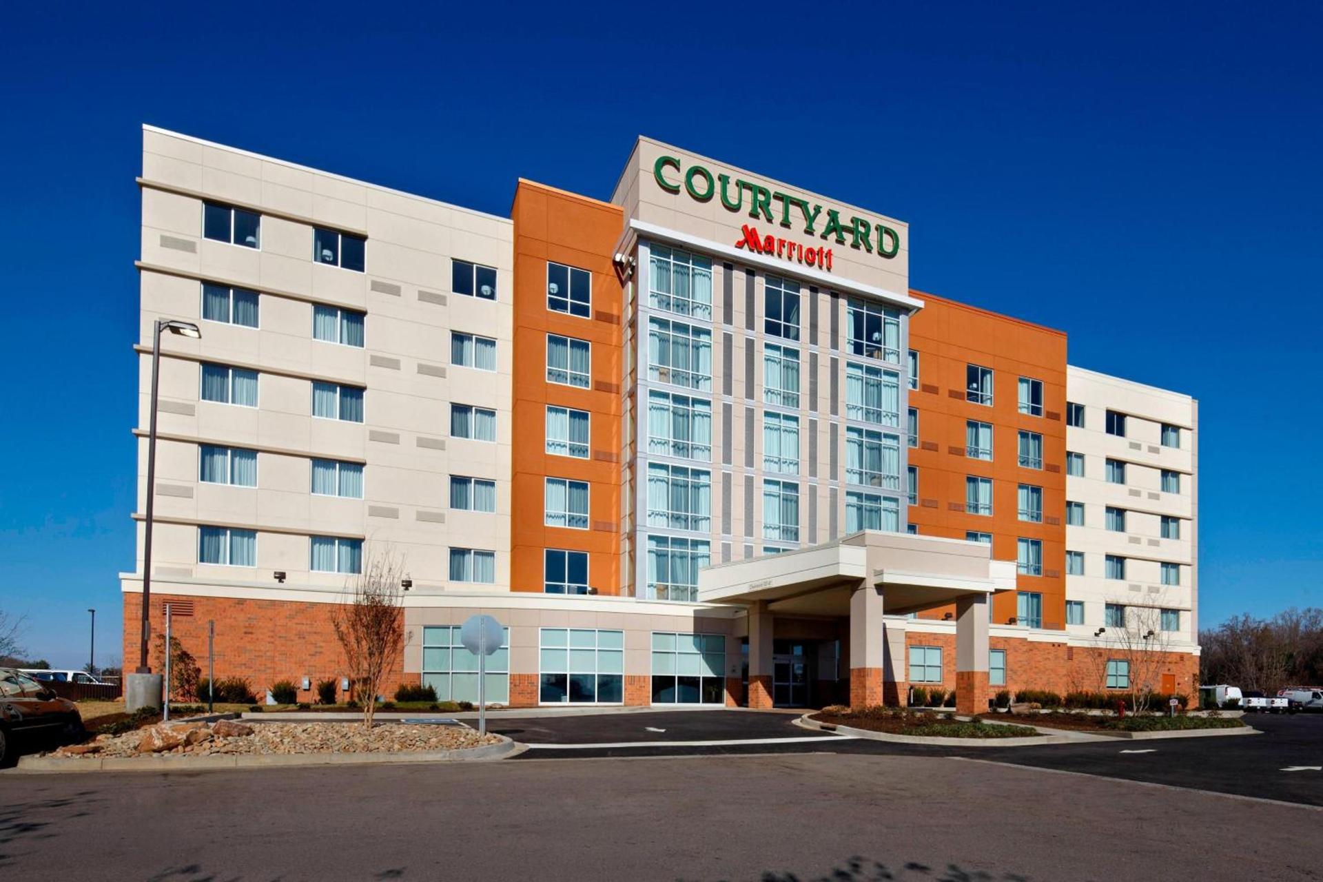 Courtyard by Marriott Knoxville West/Bearden photo 1