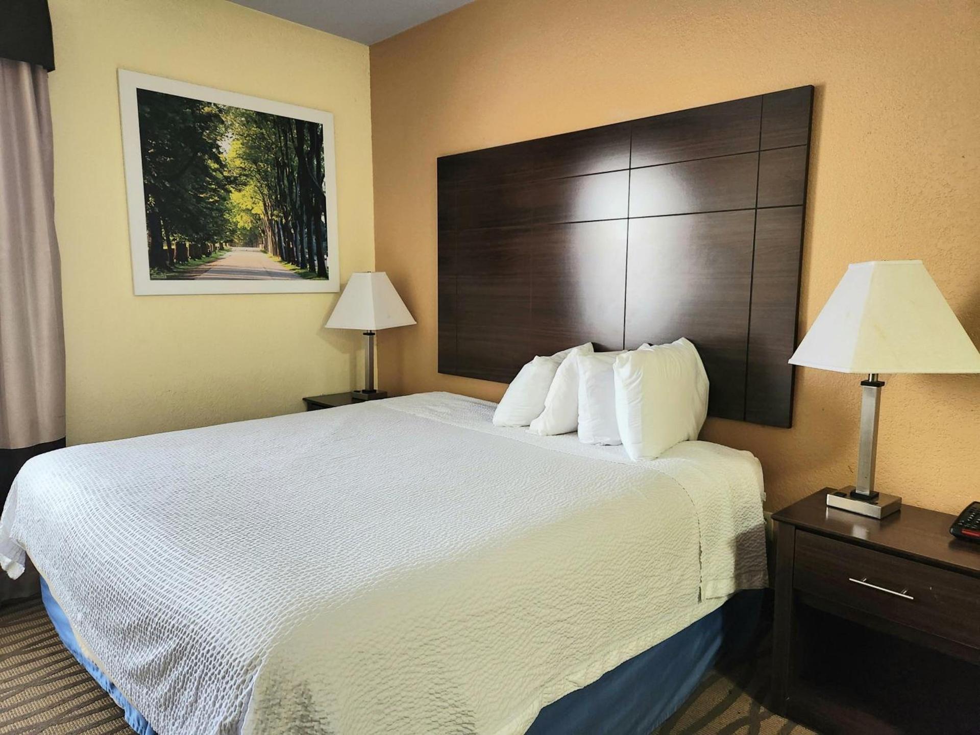 Studio 6 Suites Pasadena, TX photo 37