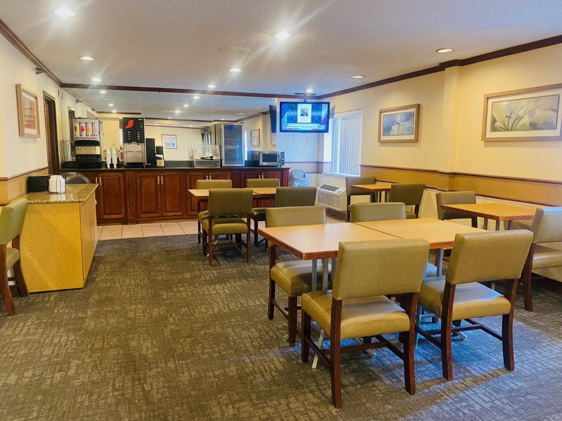 Norwood Inn Statefare Grounds photo 7