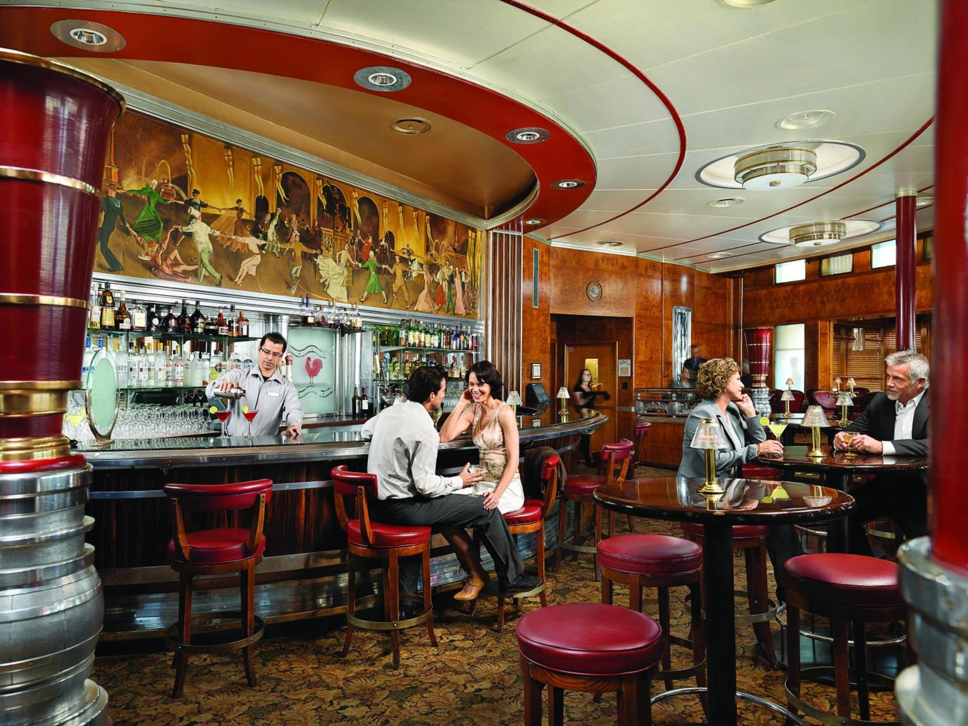 The Queen Mary photo 2