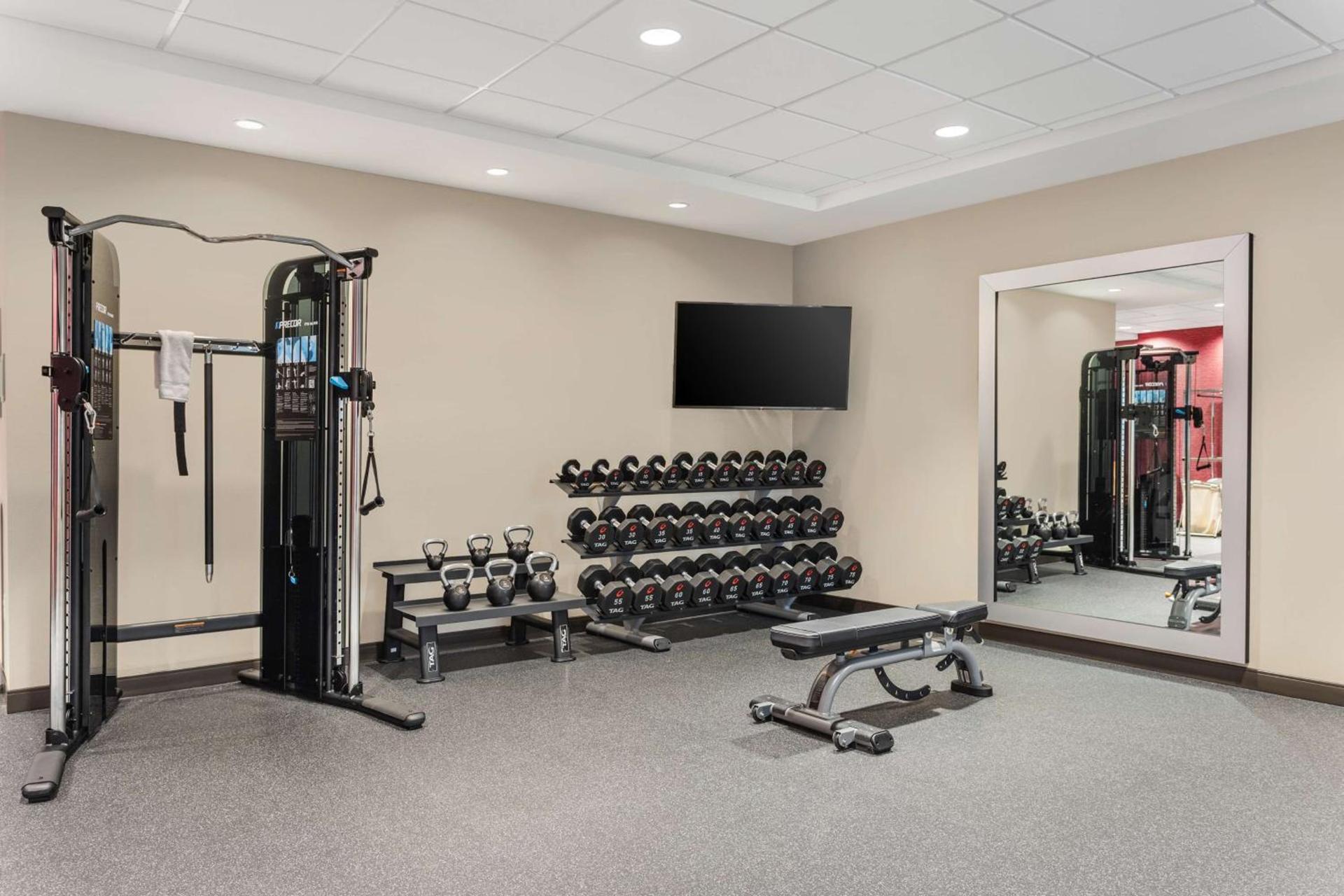 Home2 Suites By Hilton Cedar Rapids Westdale photo 9