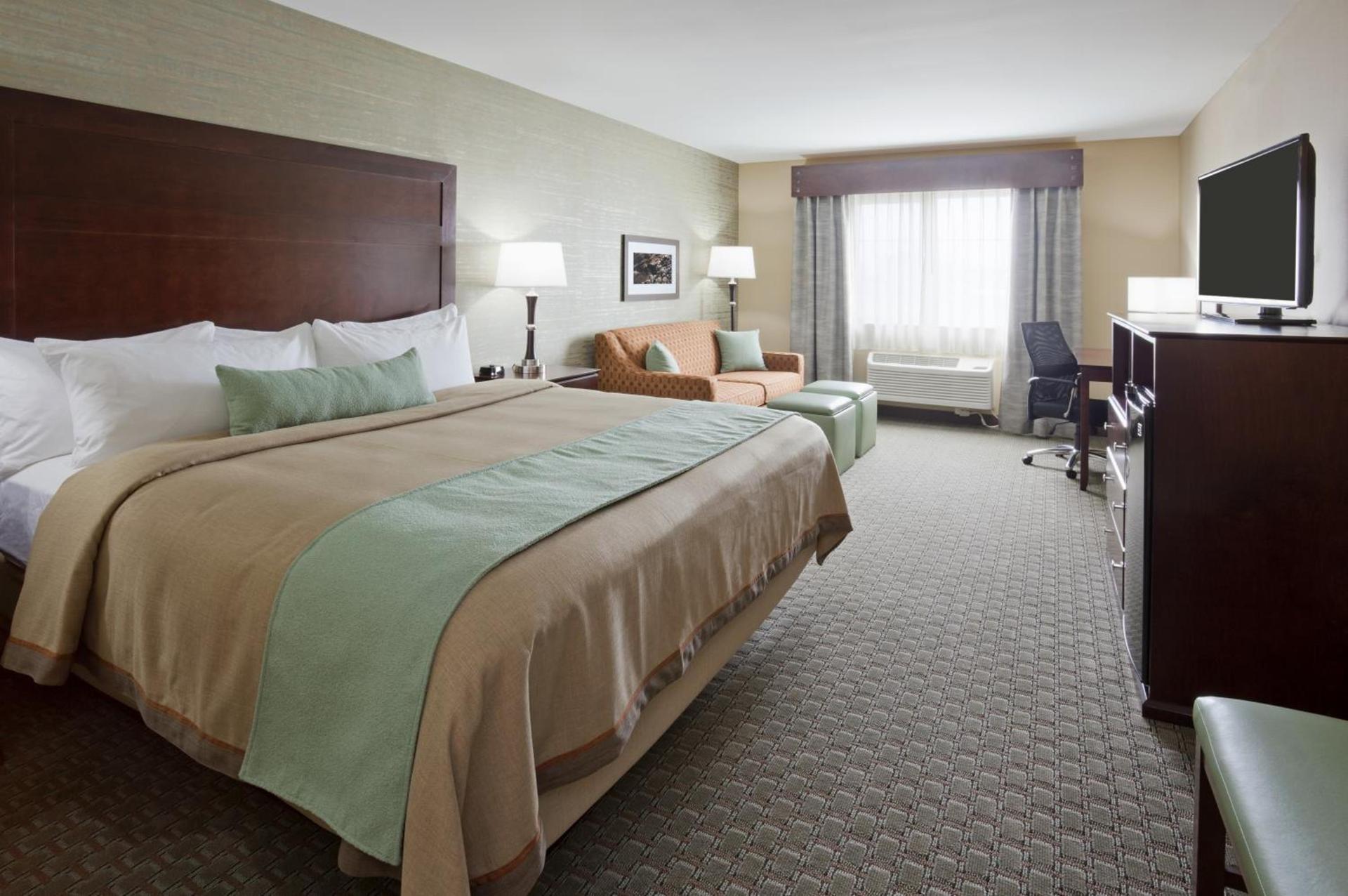GrandStay Hotel & Suites - Morris photo 12