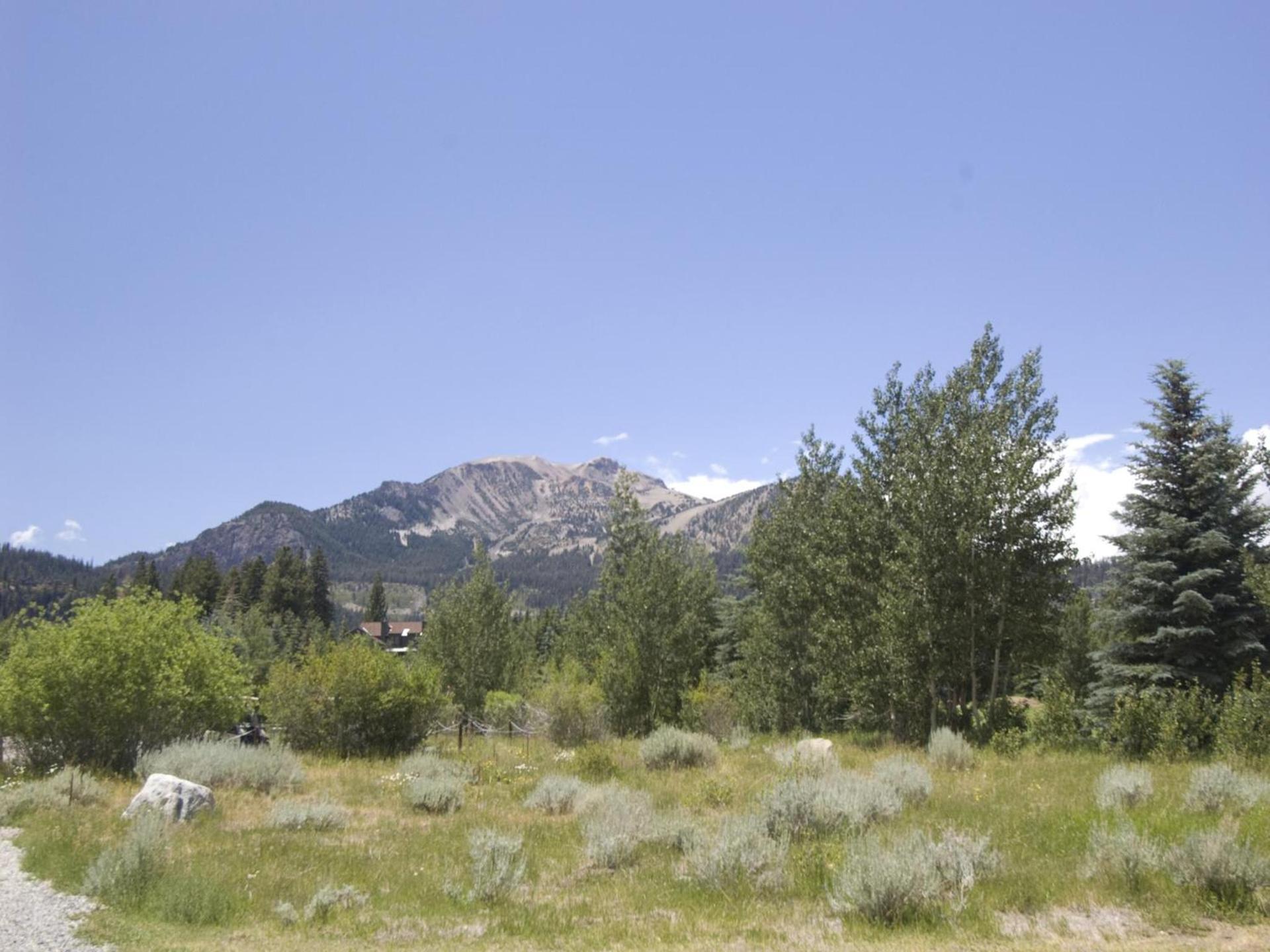 Snowcreek Resort Vacation Rentals photo 37