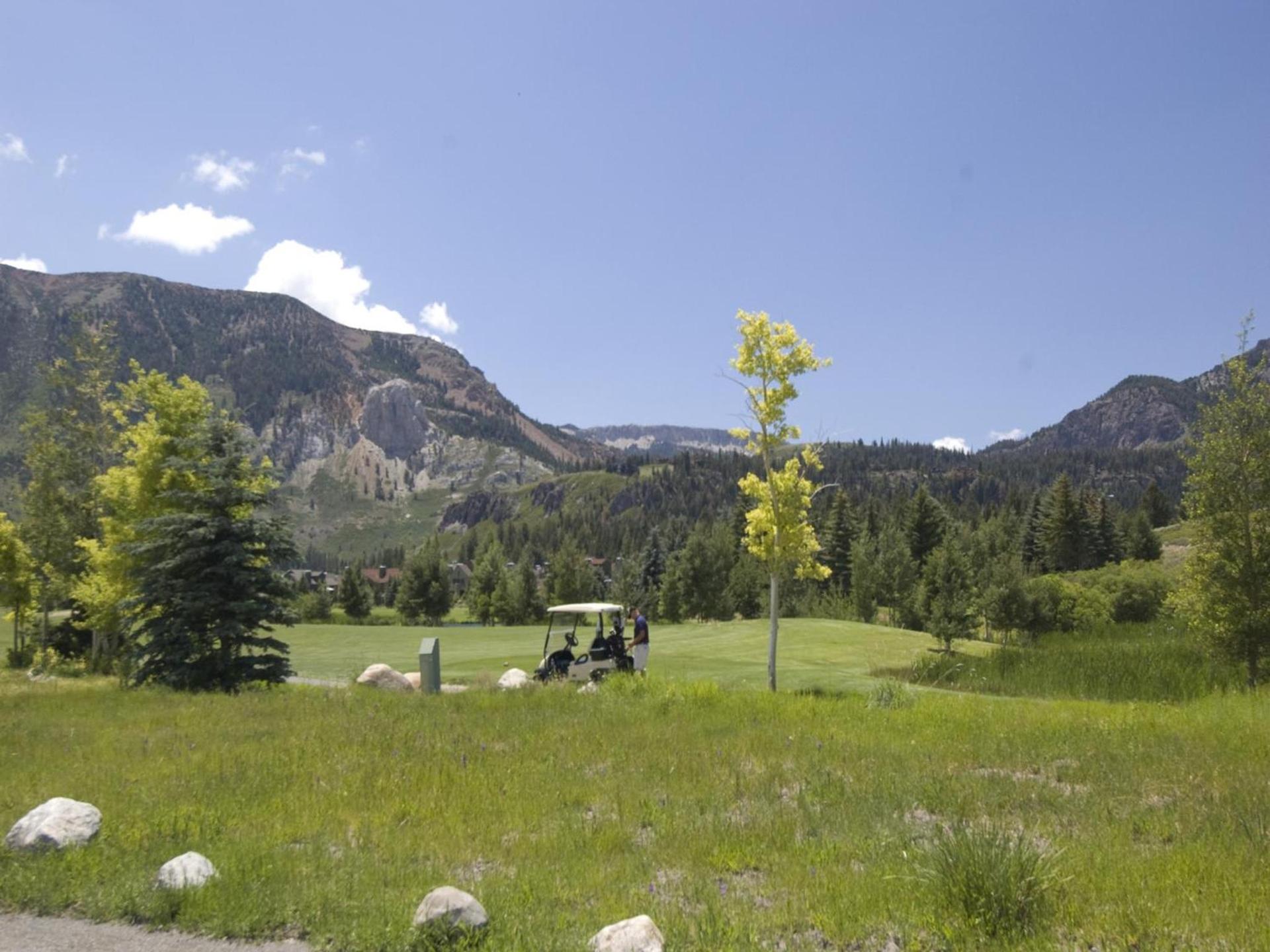 Snowcreek Resort Vacation Rentals photo 38