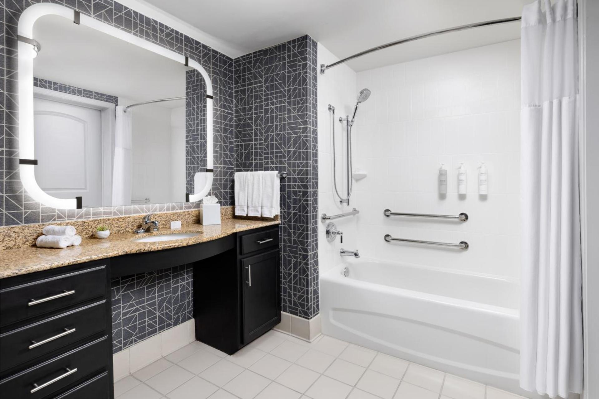 Homewood Suites by Hilton Manchester/Airport photo 30