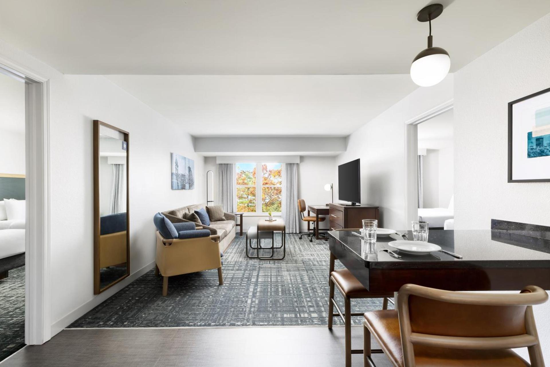Homewood Suites by Hilton Manchester/Airport photo 8